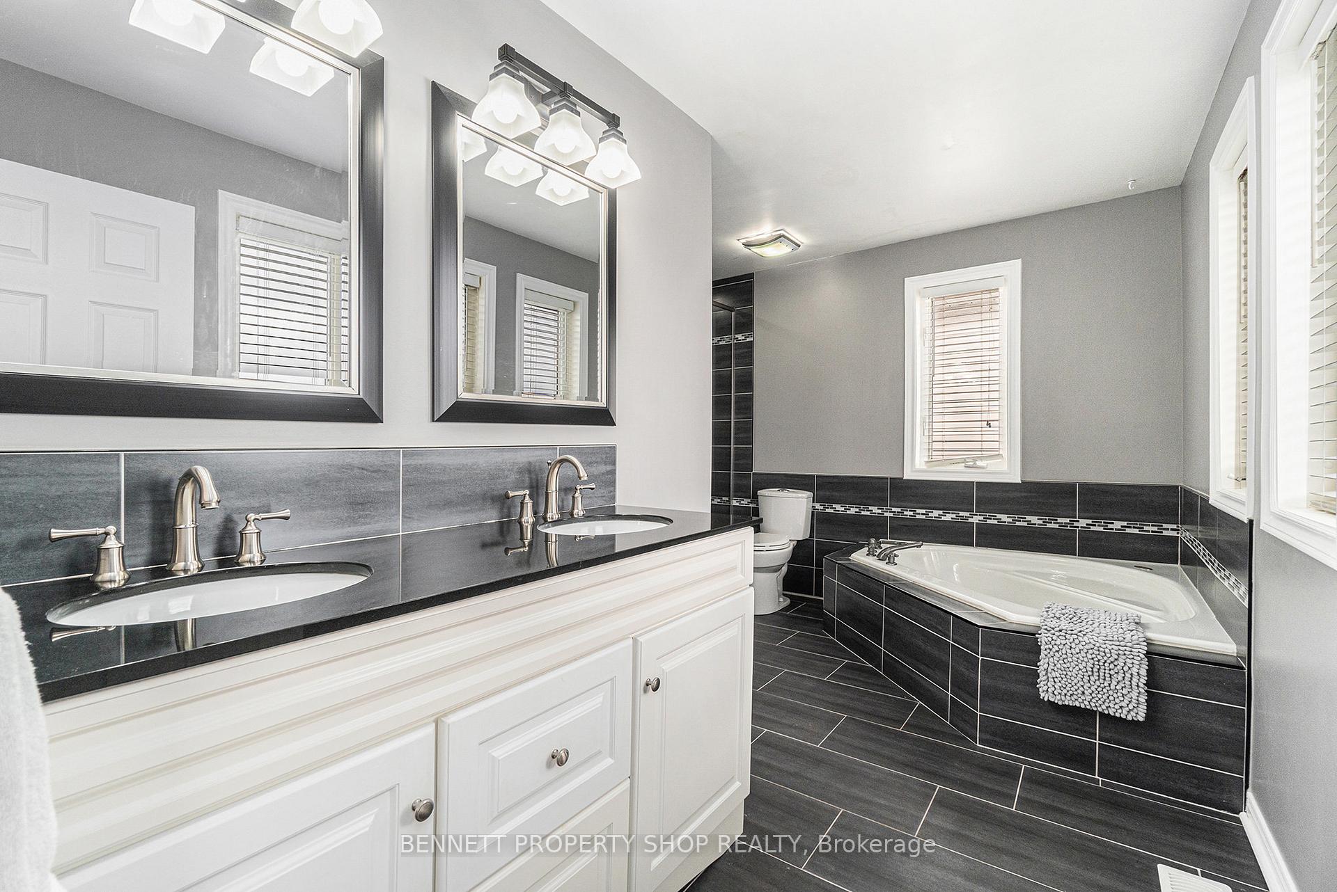 Photo 9 of 42 Steggall Crescent, Ottawa, Stittsville (Central) — HOMEH