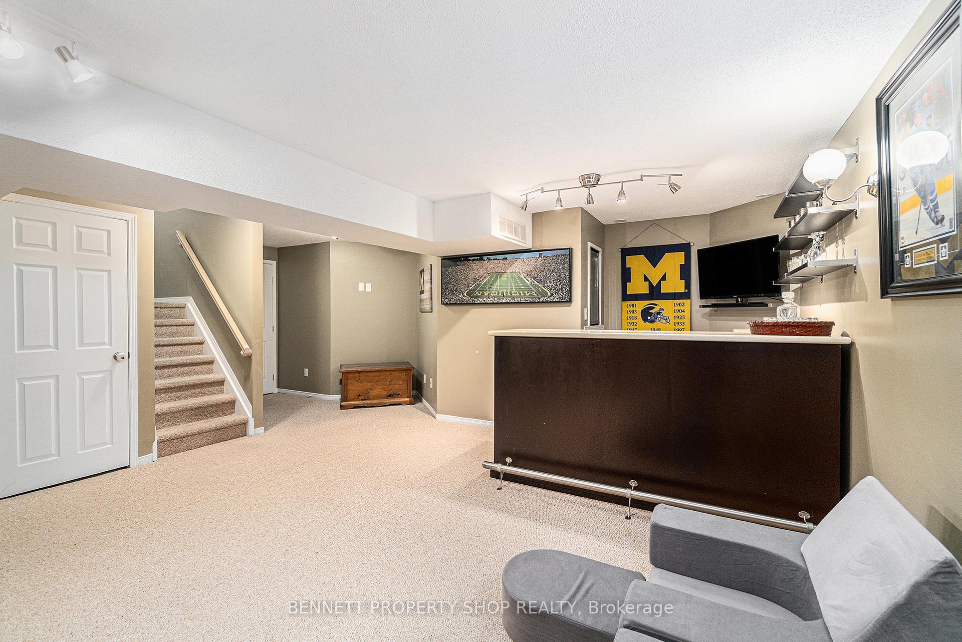 Photo 19 of 42 Steggall Crescent, Ottawa, Stittsville (Central) — HOMEH
