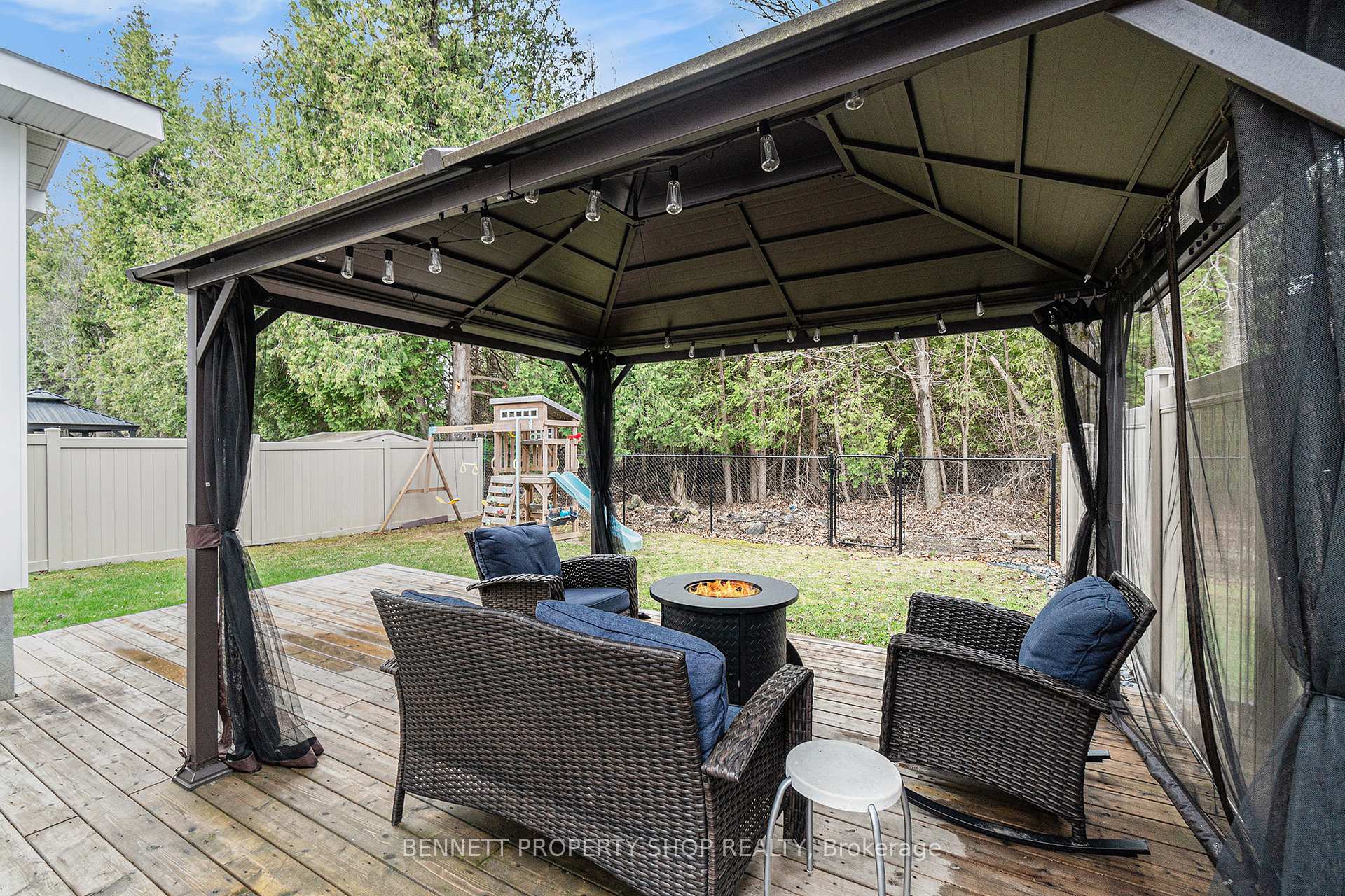Photo 22 of 42 Steggall Crescent, Ottawa, Stittsville (Central) — HOMEH