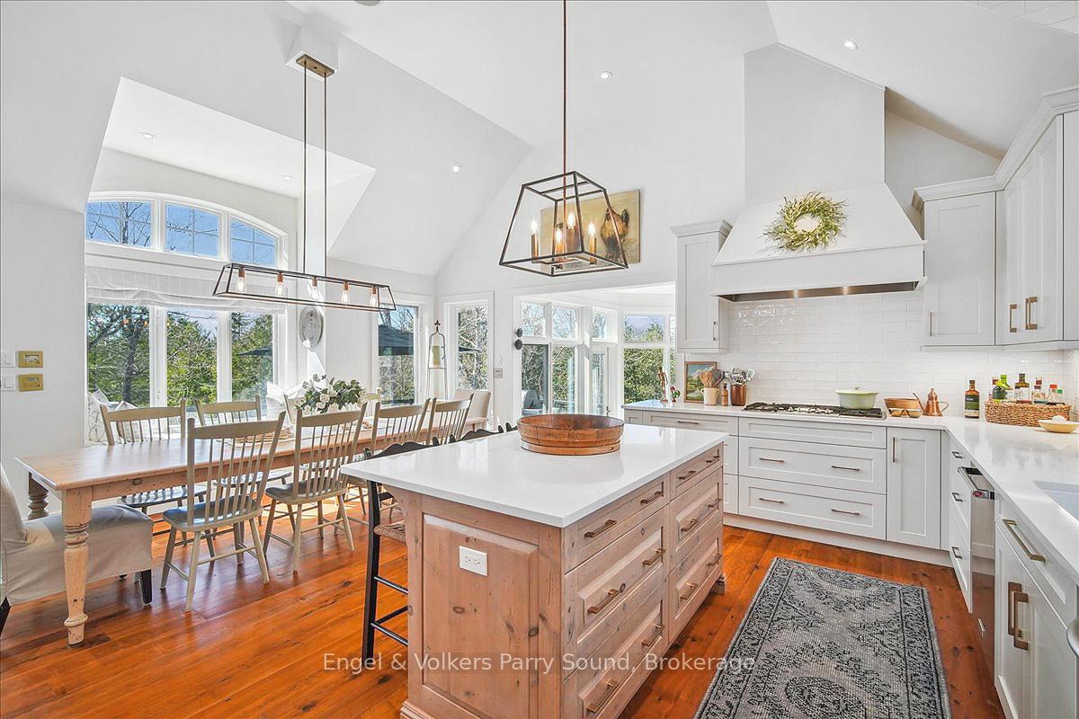 Photo 19 of 20 Cardinal Court, McKellar — HOMEH