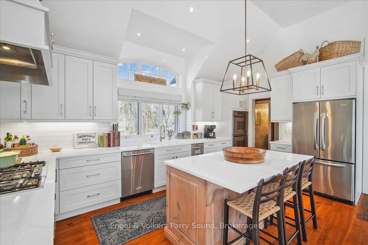 Photo 15 of 20 Cardinal Court, McKellar — HOMEH