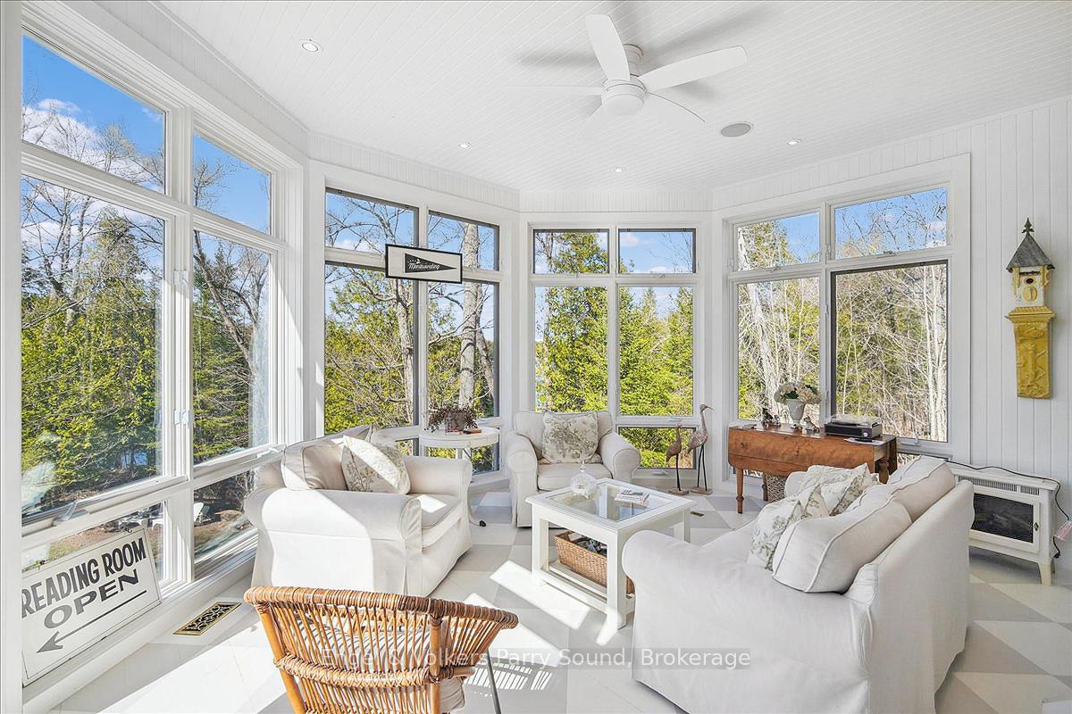 Photo 18 of 20 Cardinal Court, McKellar — HOMEH