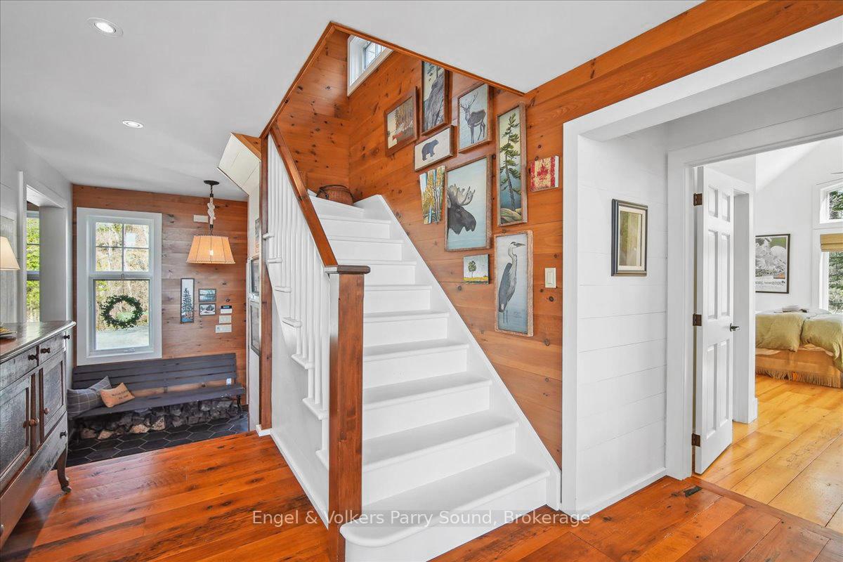 Photo 24 of 20 Cardinal Court, McKellar — HOMEH