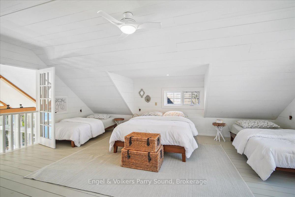 Photo 28 of 20 Cardinal Court, McKellar — HOMEH