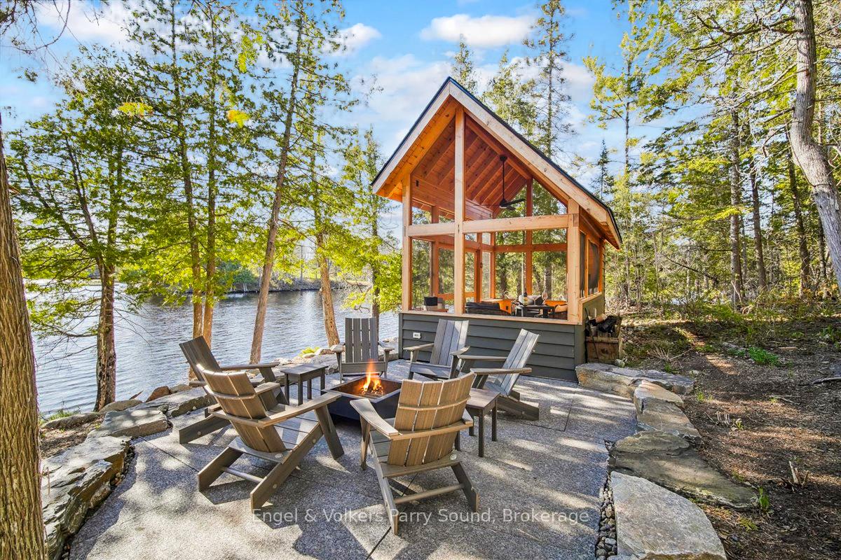 Photo 45 of 20 Cardinal Court, McKellar — HOMEH