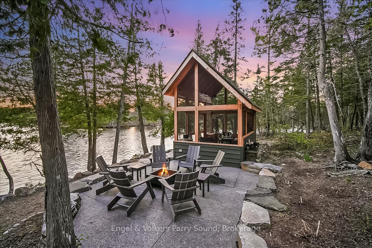 Photo 44 of 20 Cardinal Court, McKellar — HOMEH