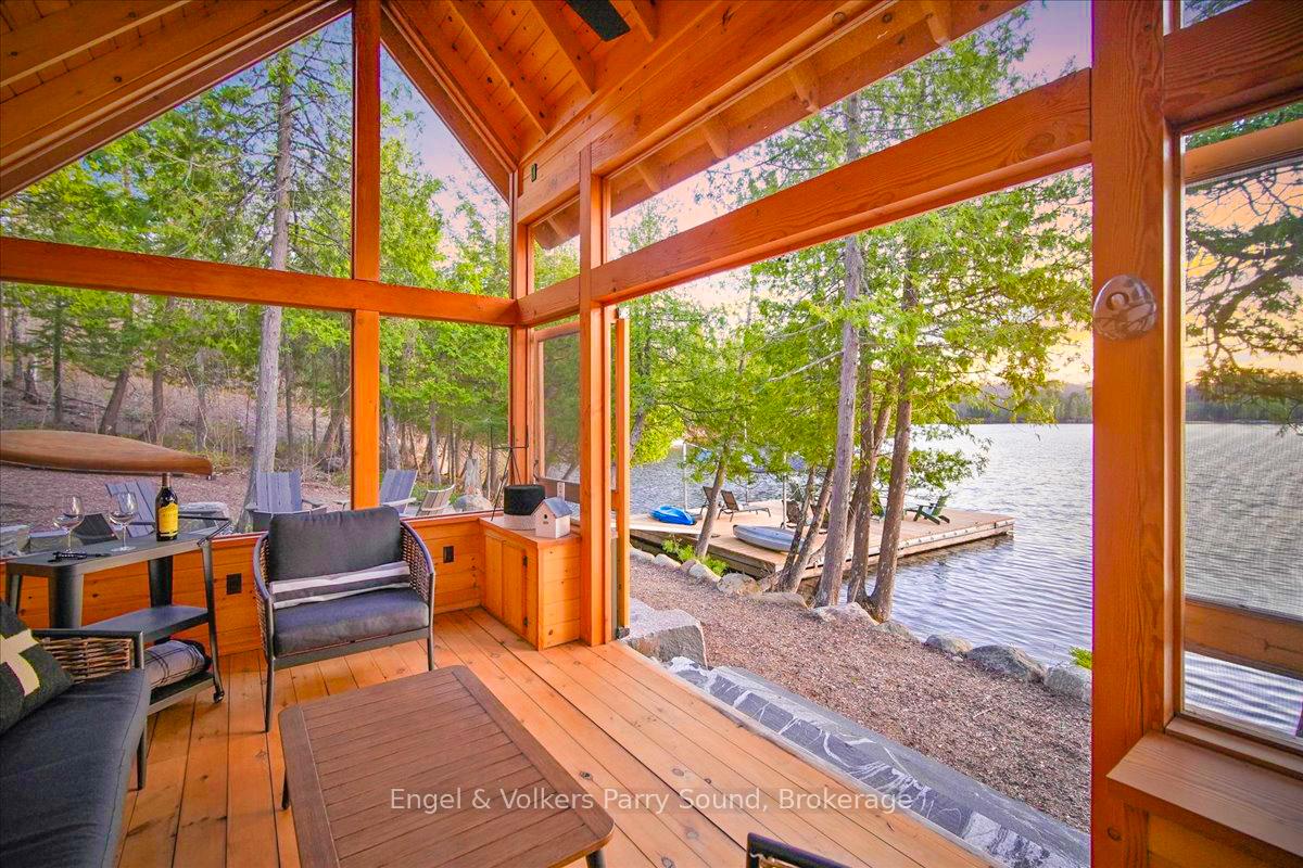 Photo 42 of 20 Cardinal Court, McKellar — HOMEH