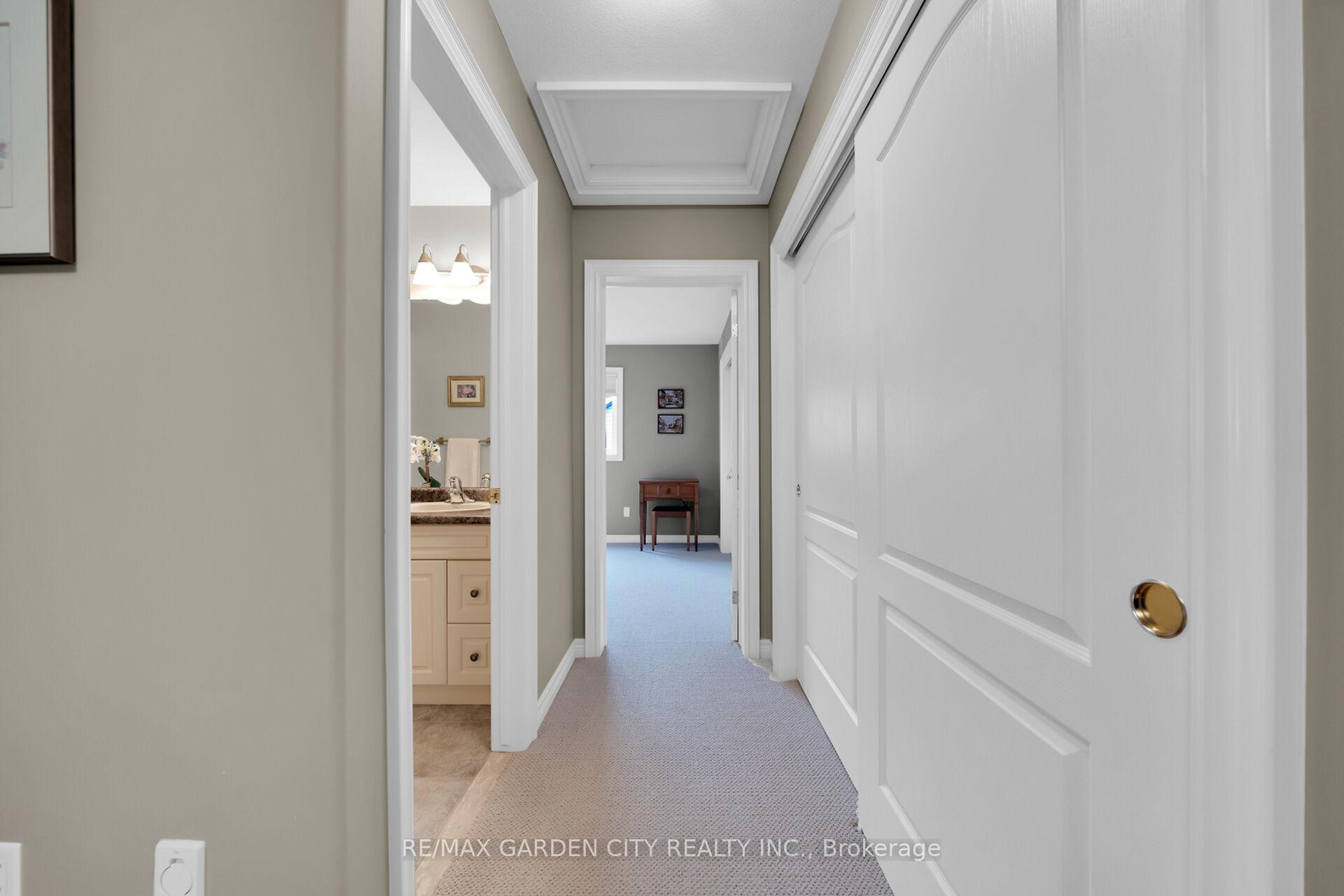 Photo 18 of 50 Hewitt Drive, Grimsby, Grimsby East — HOMEH