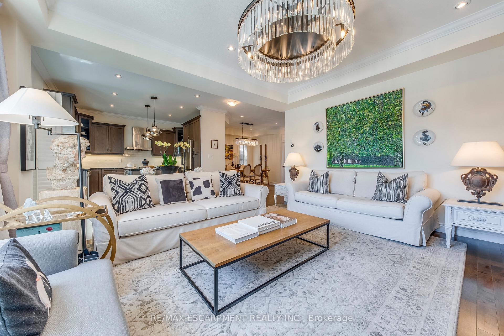 Photo 16 of 12 Riva Court, Hamilton, Ryckmans — HOMEH