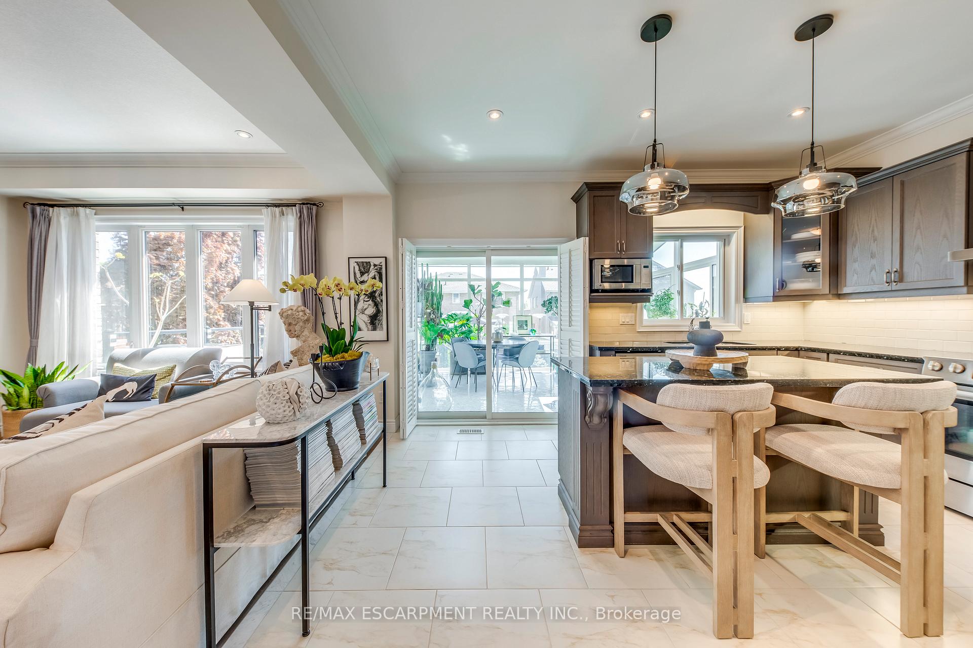 Photo 21 of 12 Riva Court, Hamilton, Ryckmans — HOMEH