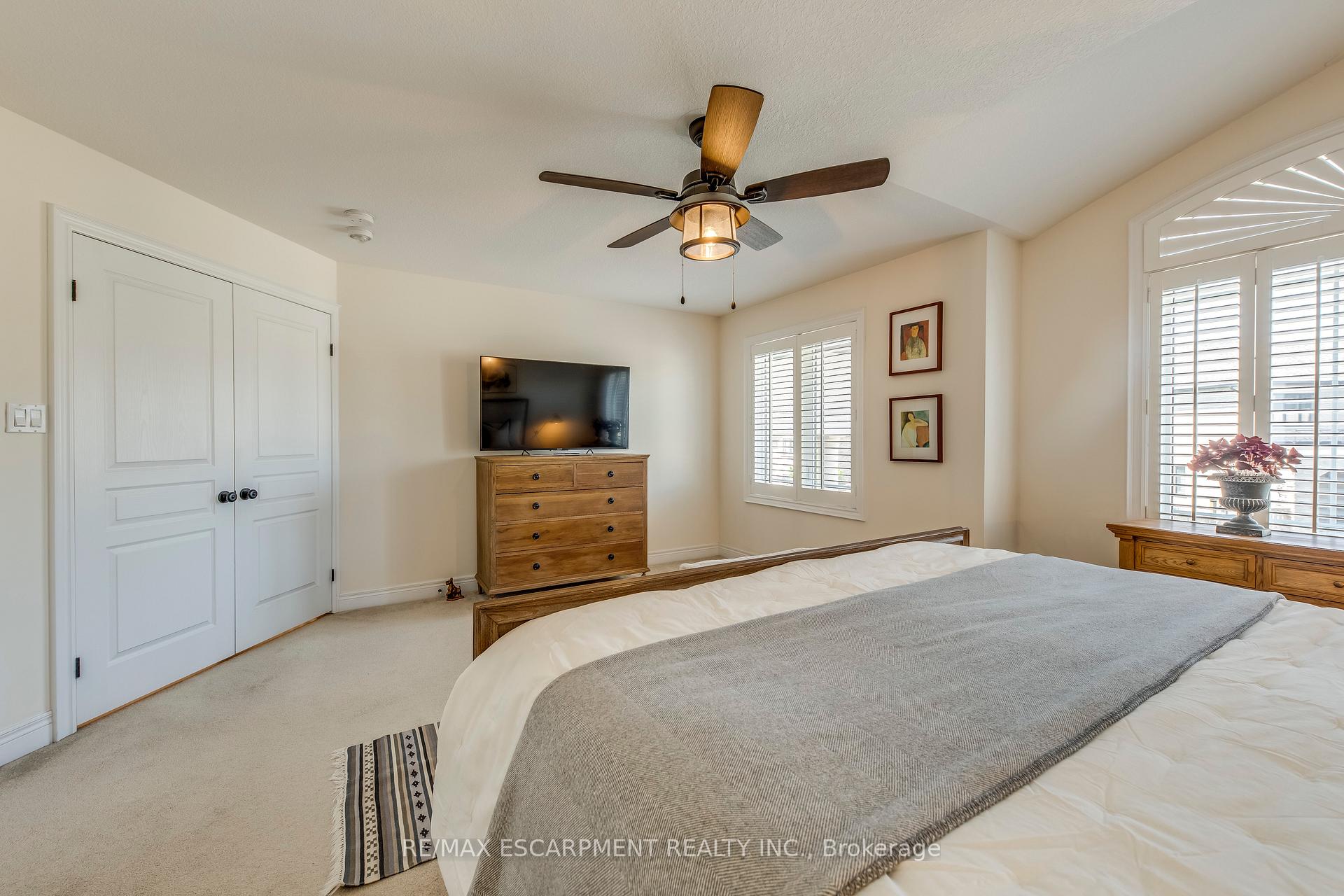 Photo 18 of 12 Riva Court, Hamilton, Ryckmans — HOMEH