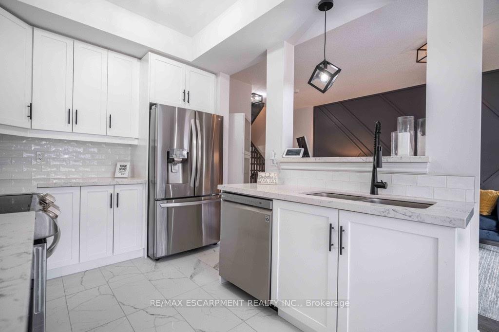 Photo 6 of 87 Beasley Grove, Hamilton, Meadowlands — HOMEH