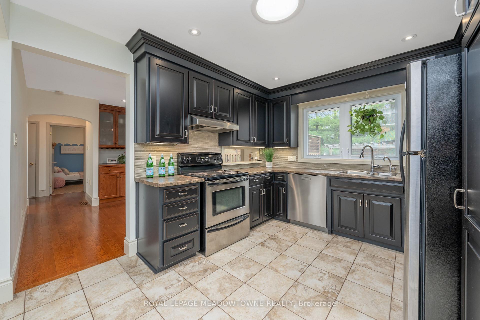 Photo 13 of 193 Douglas Street, Waterloo — HOMEH