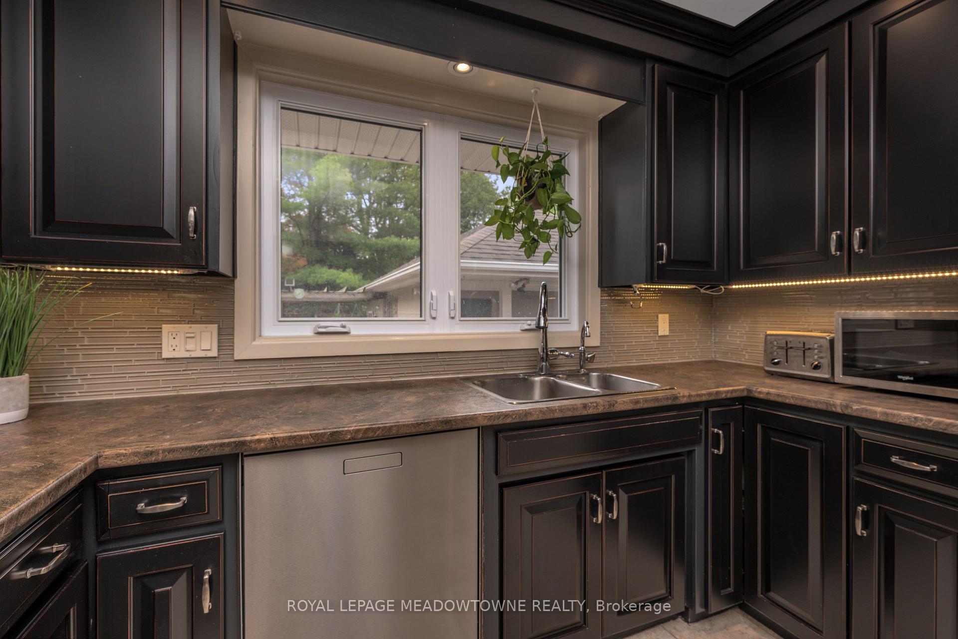 Photo 4 of 193 Douglas Street, Waterloo — HOMEH