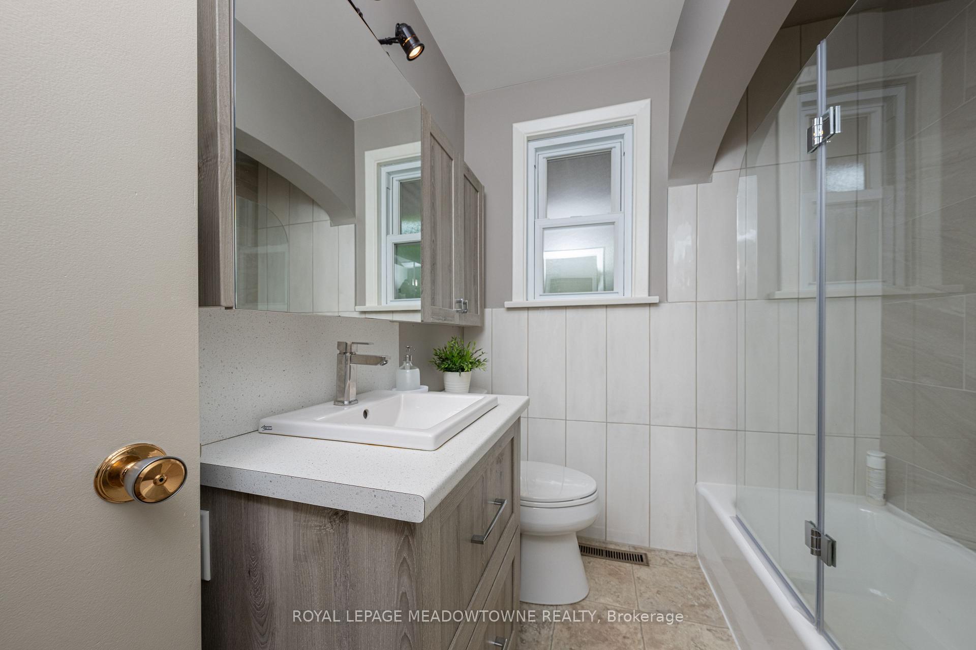 Photo 21 of 193 Douglas Street, Waterloo — HOMEH