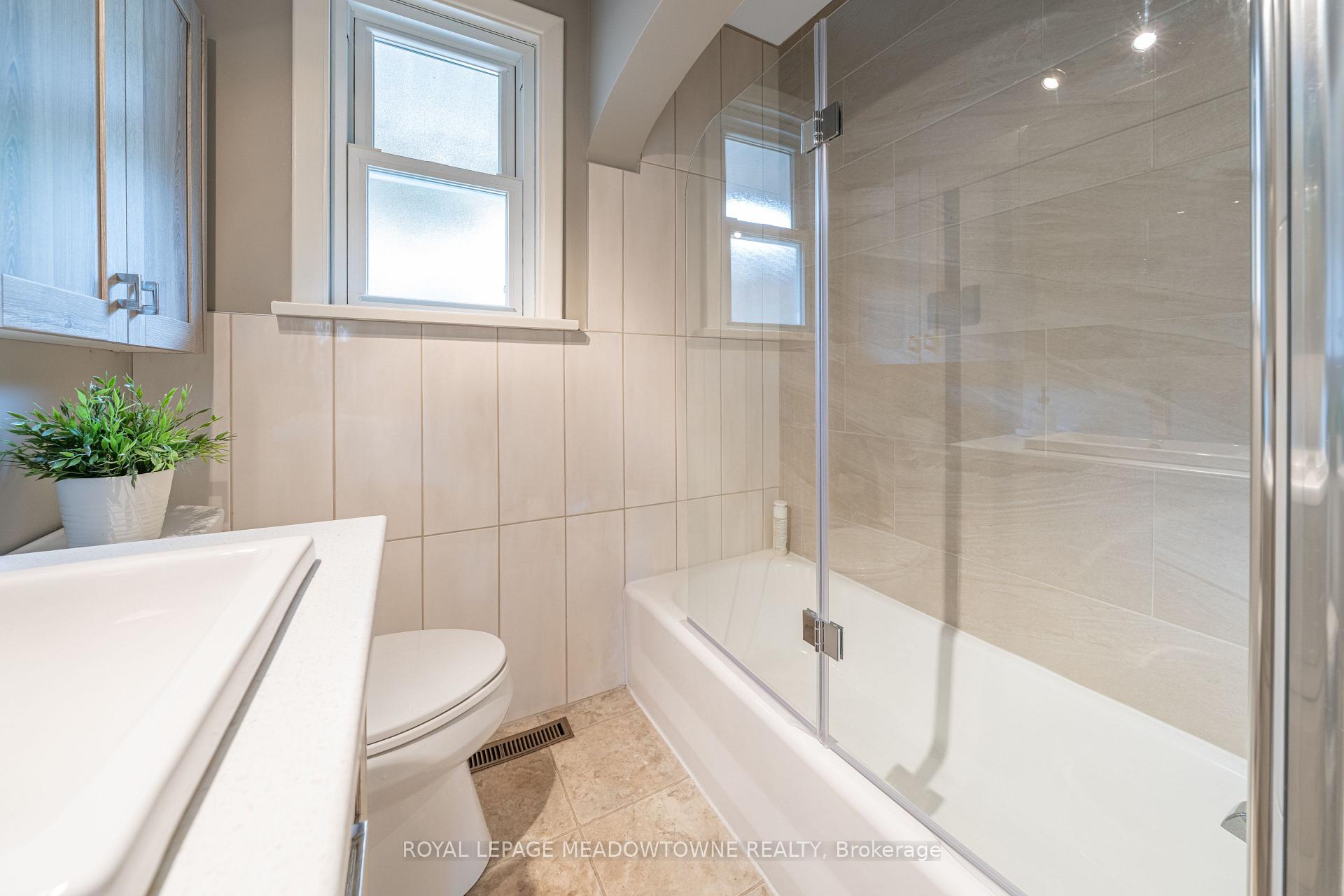 Photo 12 of 193 Douglas Street, Waterloo — HOMEH