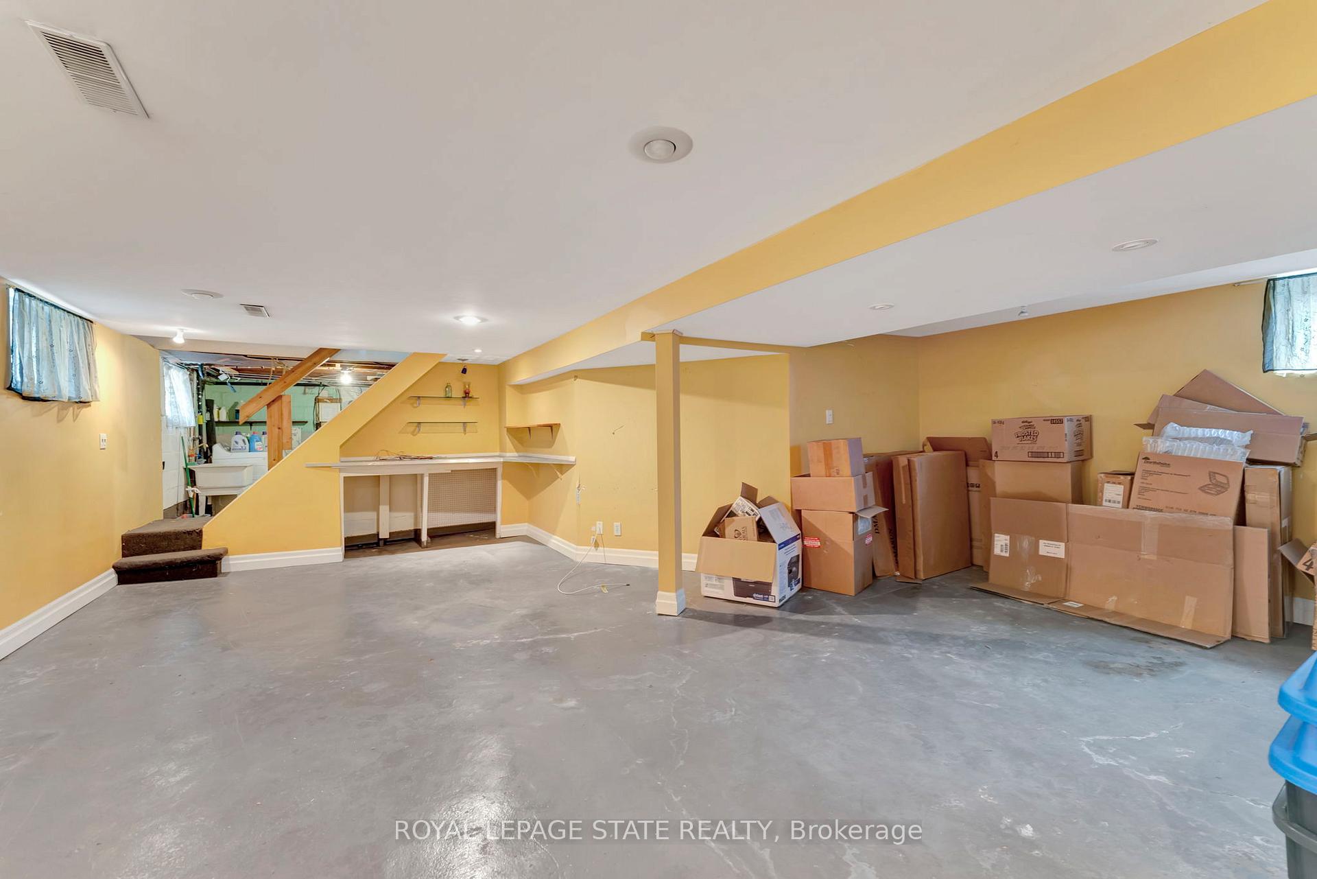Photo 20 of 4 Park Row S, Hamilton, Delta — HOMEH