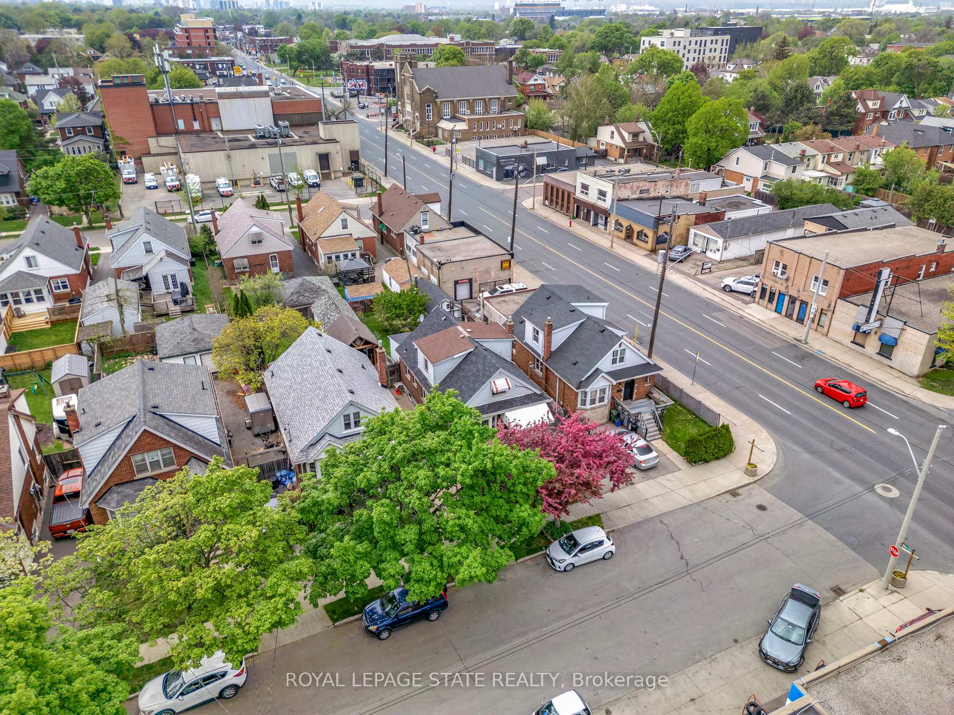Photo 27 of 4 Park Row S, Hamilton, Delta — HOMEH