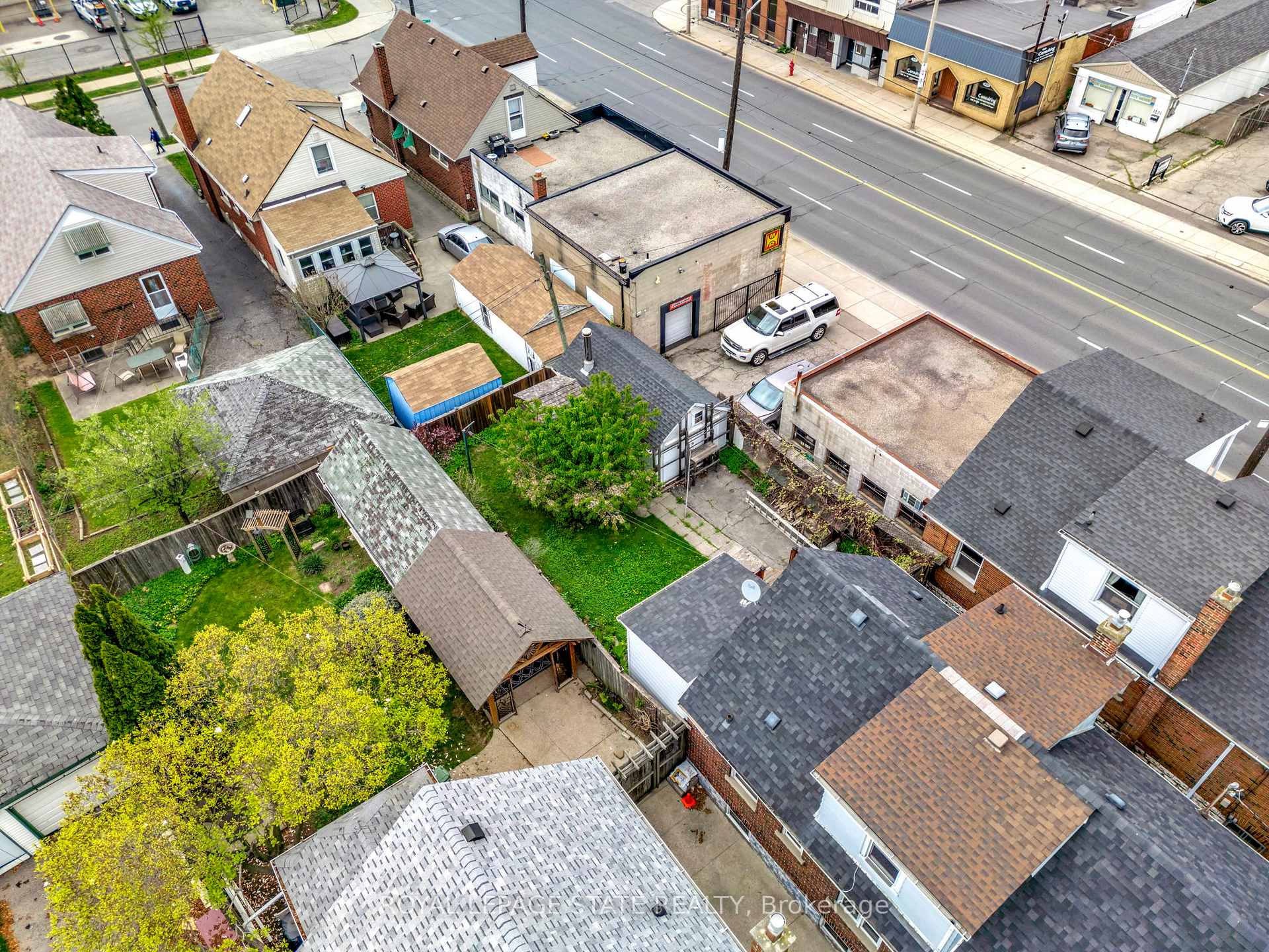 Photo 31 of 4 Park Row S, Hamilton, Delta — HOMEH