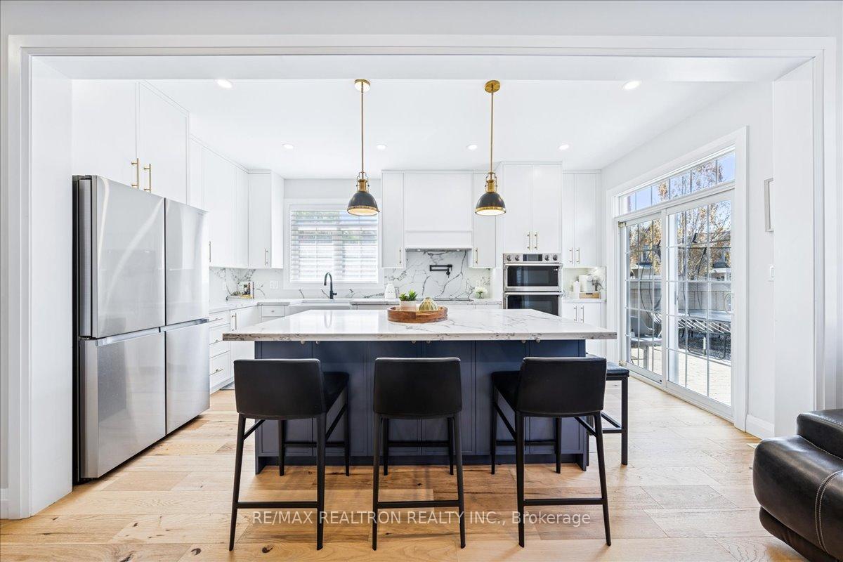 Photo 30 of 72 White Spruce Crescent, Vaughan, Patterson — HOMEH