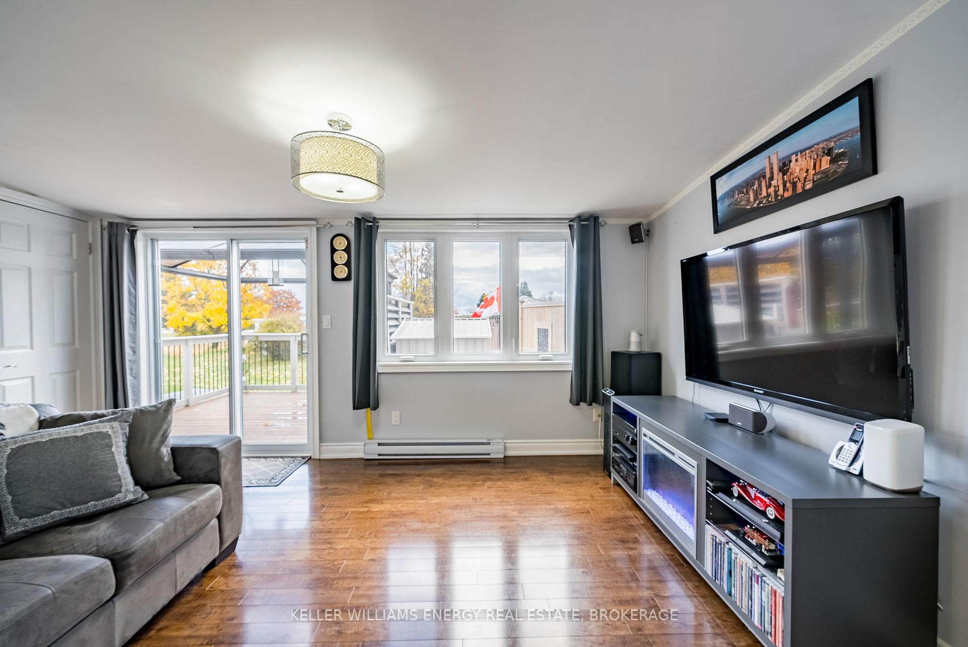 Photo 16 of 137 Wilmot Trail, Clarington, Newcastle — HOMEH