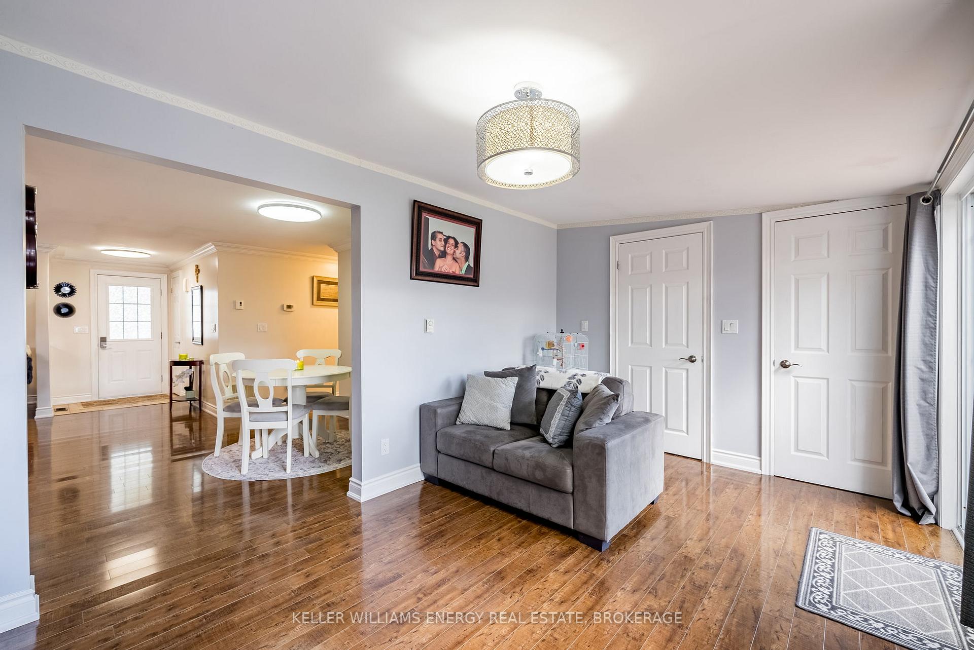 Photo 13 of 137 Wilmot Trail, Clarington, Newcastle — HOMEH