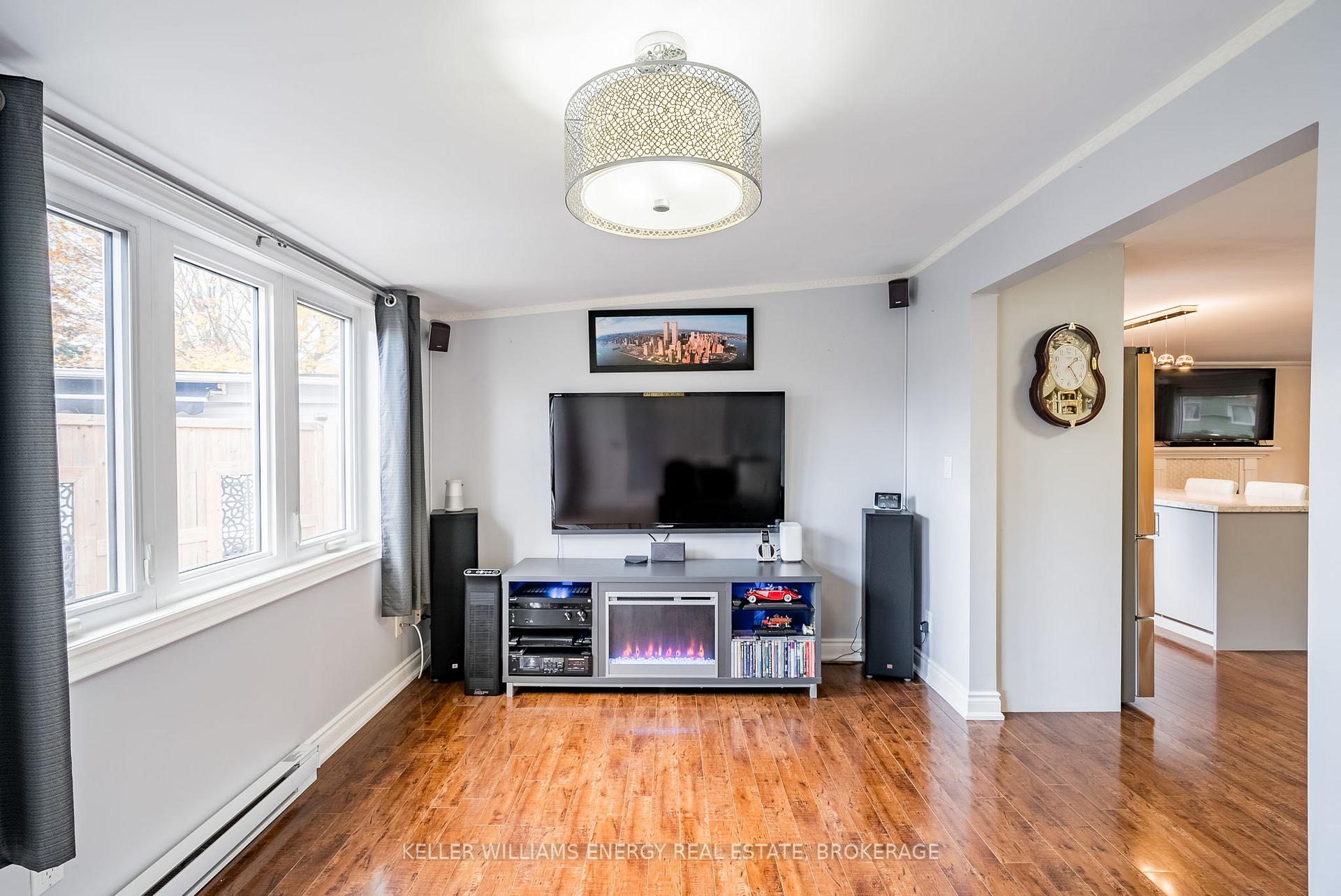 Photo 18 of 137 Wilmot Trail, Clarington, Newcastle — HOMEH