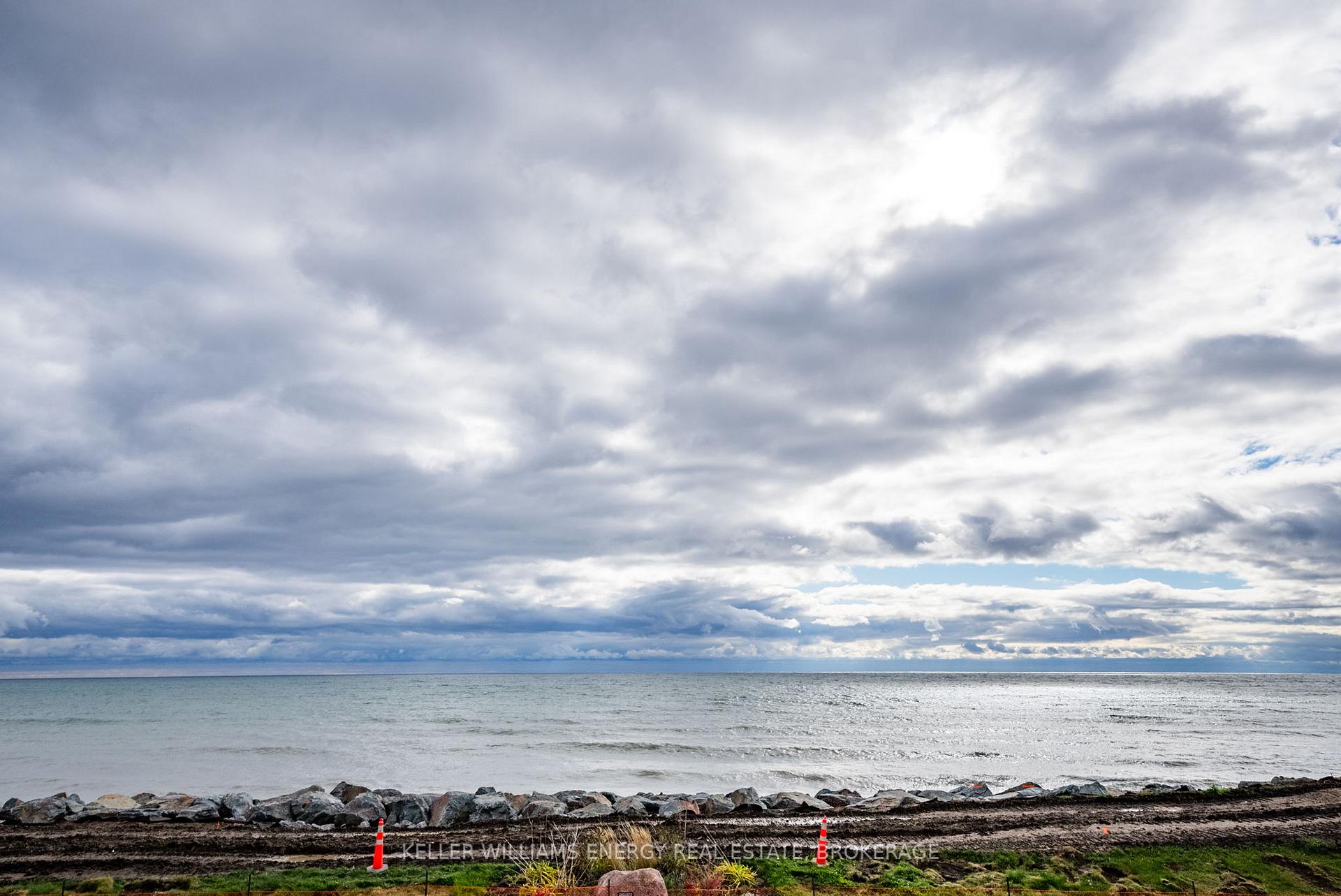 Photo 26 of 137 Wilmot Trail, Clarington, Newcastle — HOMEH