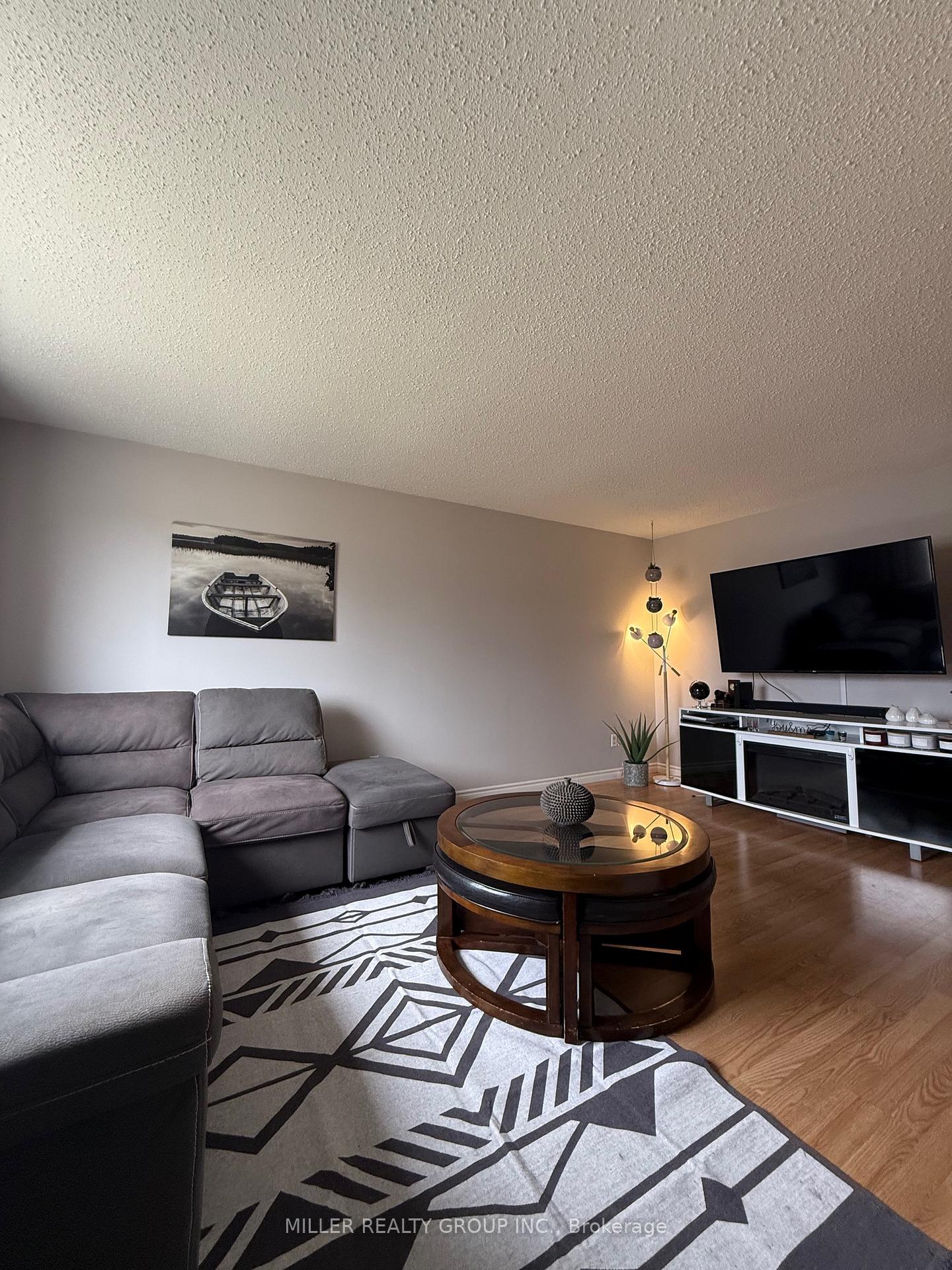 Photo 5 of 209 Pine Street W, Temiskaming Shores, New Liskeard — HOMEH