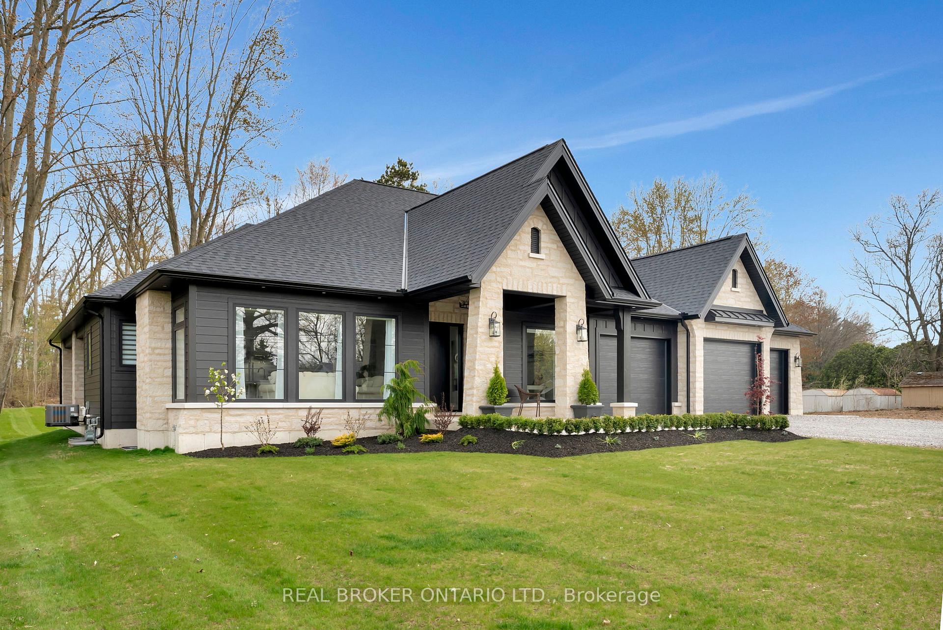 Photo 1 of 1019 Norfolk County 21 Road, Norfolk, Rural N. Walsingham — HOMEH
