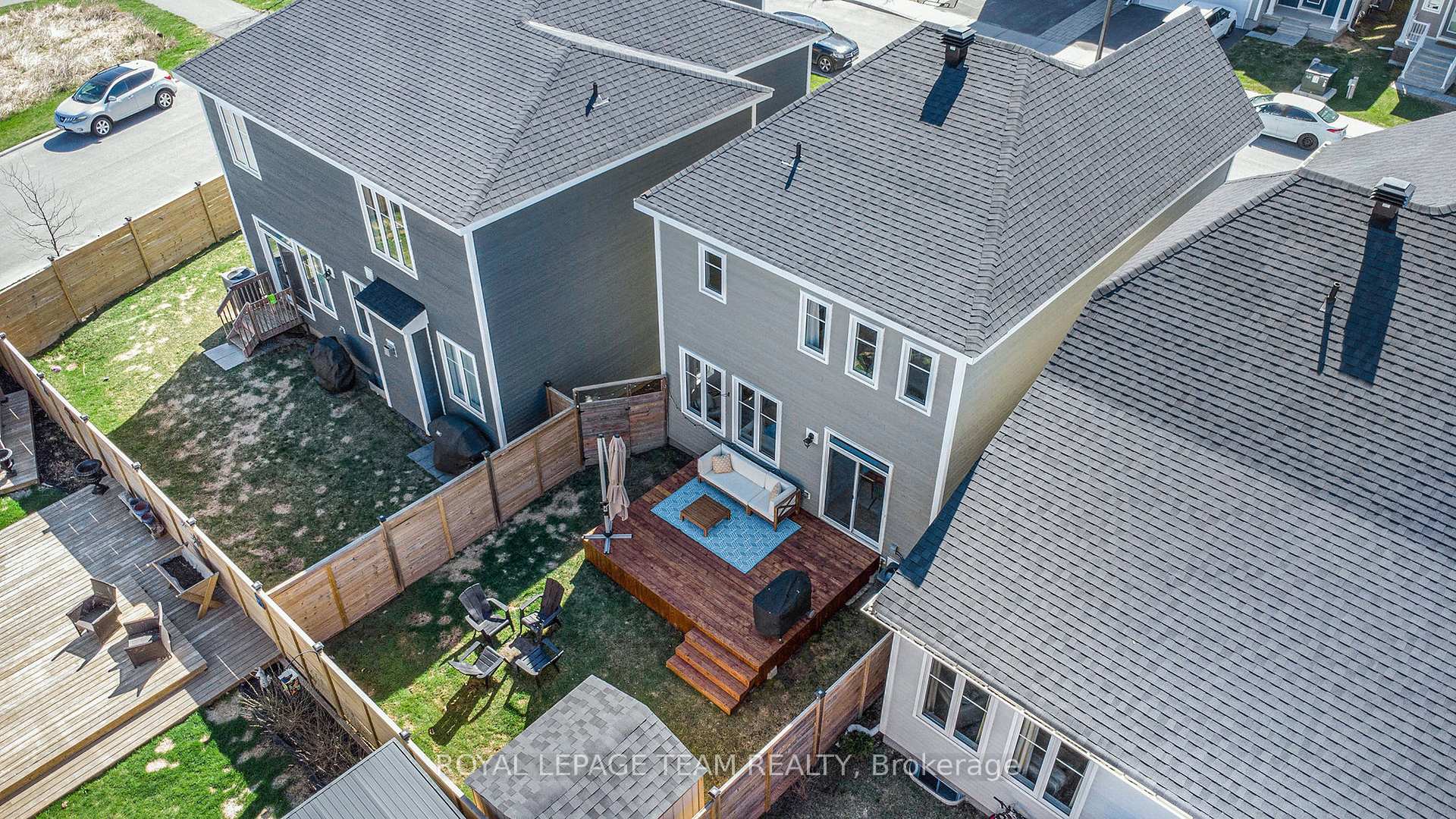 Photo 22 of 53 Pelham Crescent, Ottawa, Goulbourn Twp From Franktown Rd/South To Rideau — HOMEH