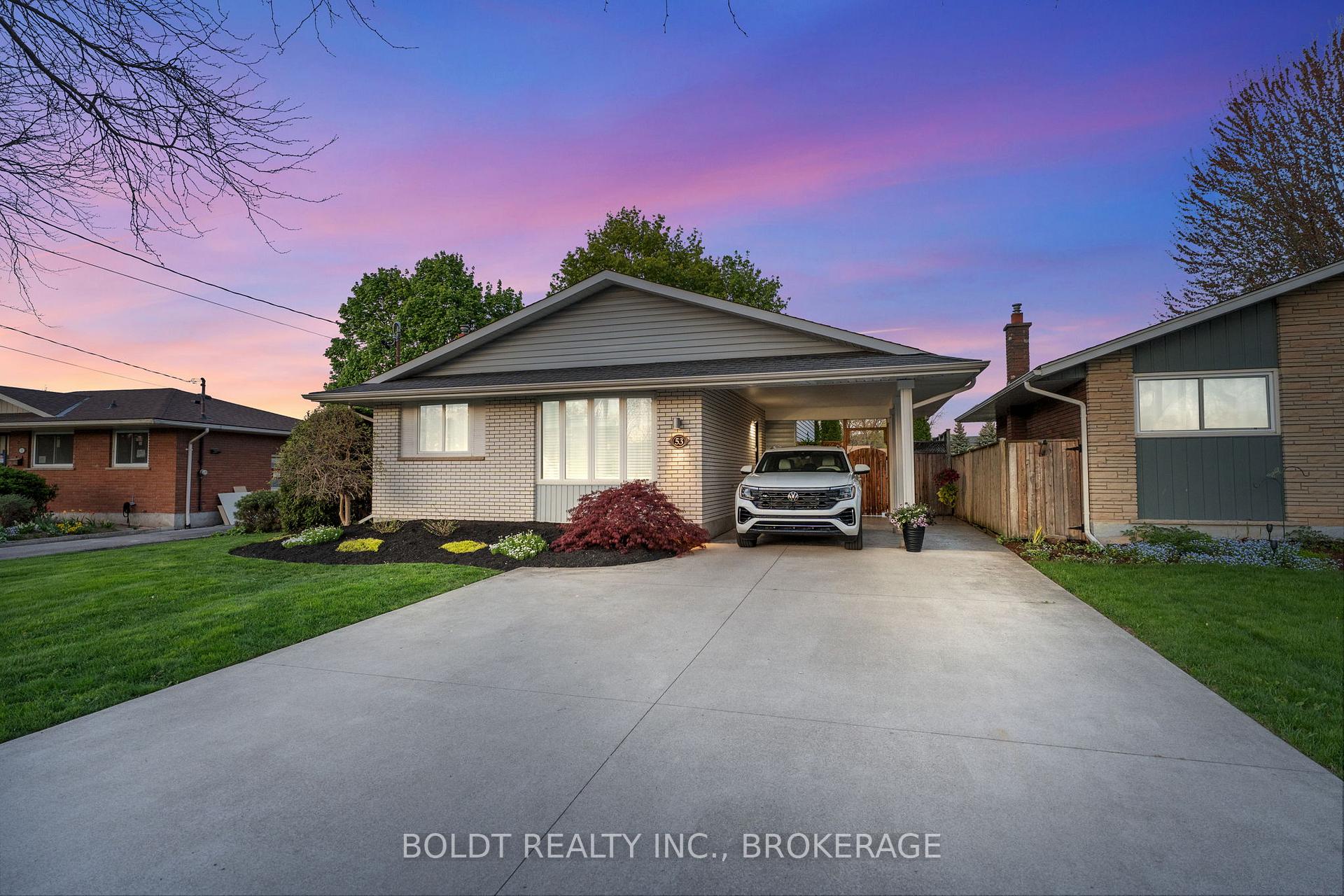 Photo 1 of 53 Regent Drive, St. Catharines, Vine/Linwell — HOMEH