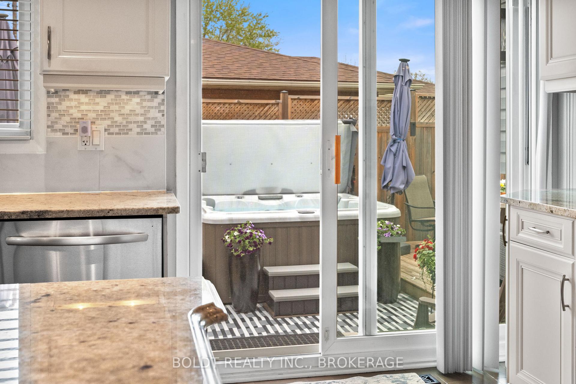 Photo 8 of 53 Regent Drive, St. Catharines, Vine/Linwell — HOMEH
