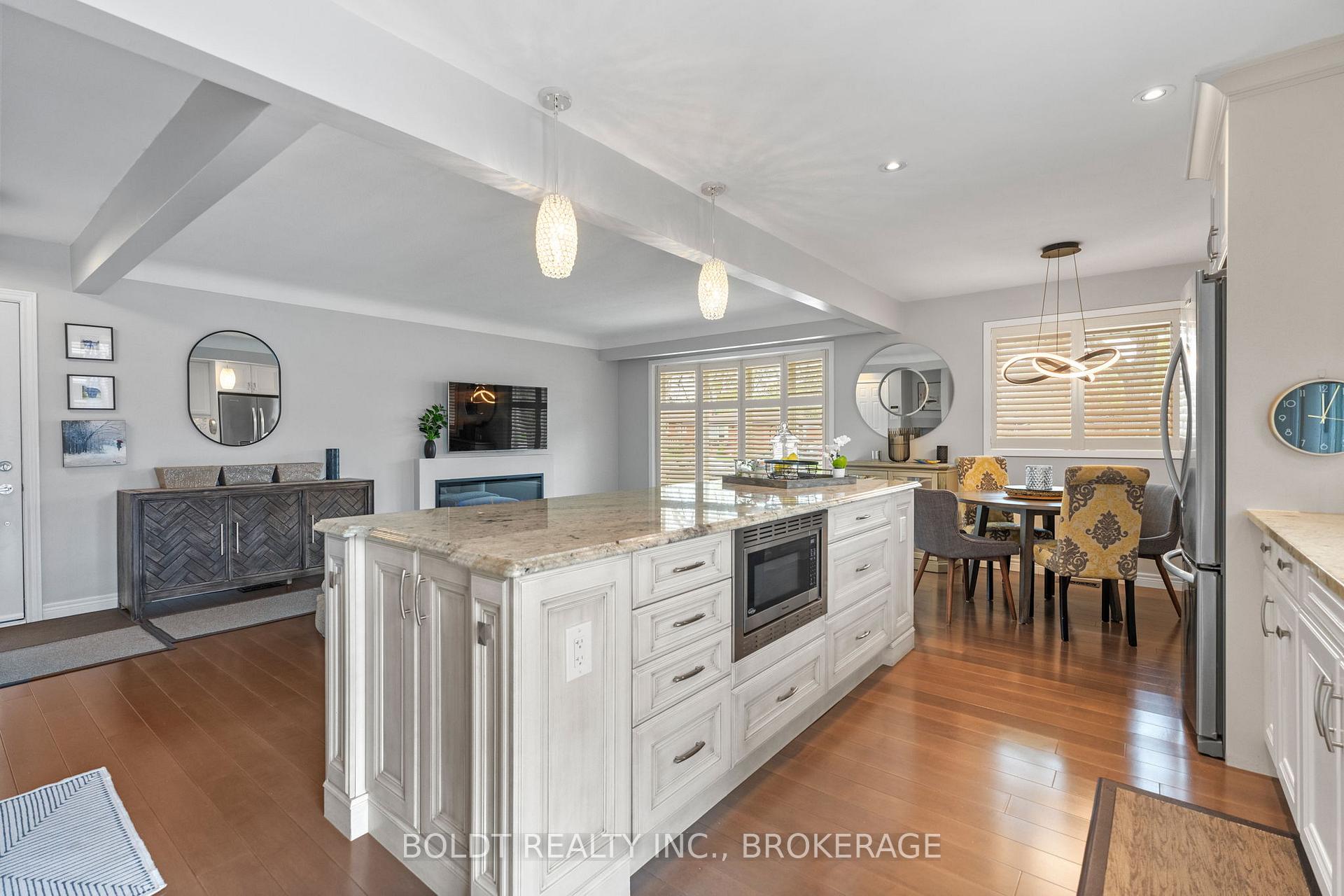 Photo 36 of 53 Regent Drive, St. Catharines, Vine/Linwell — HOMEH
