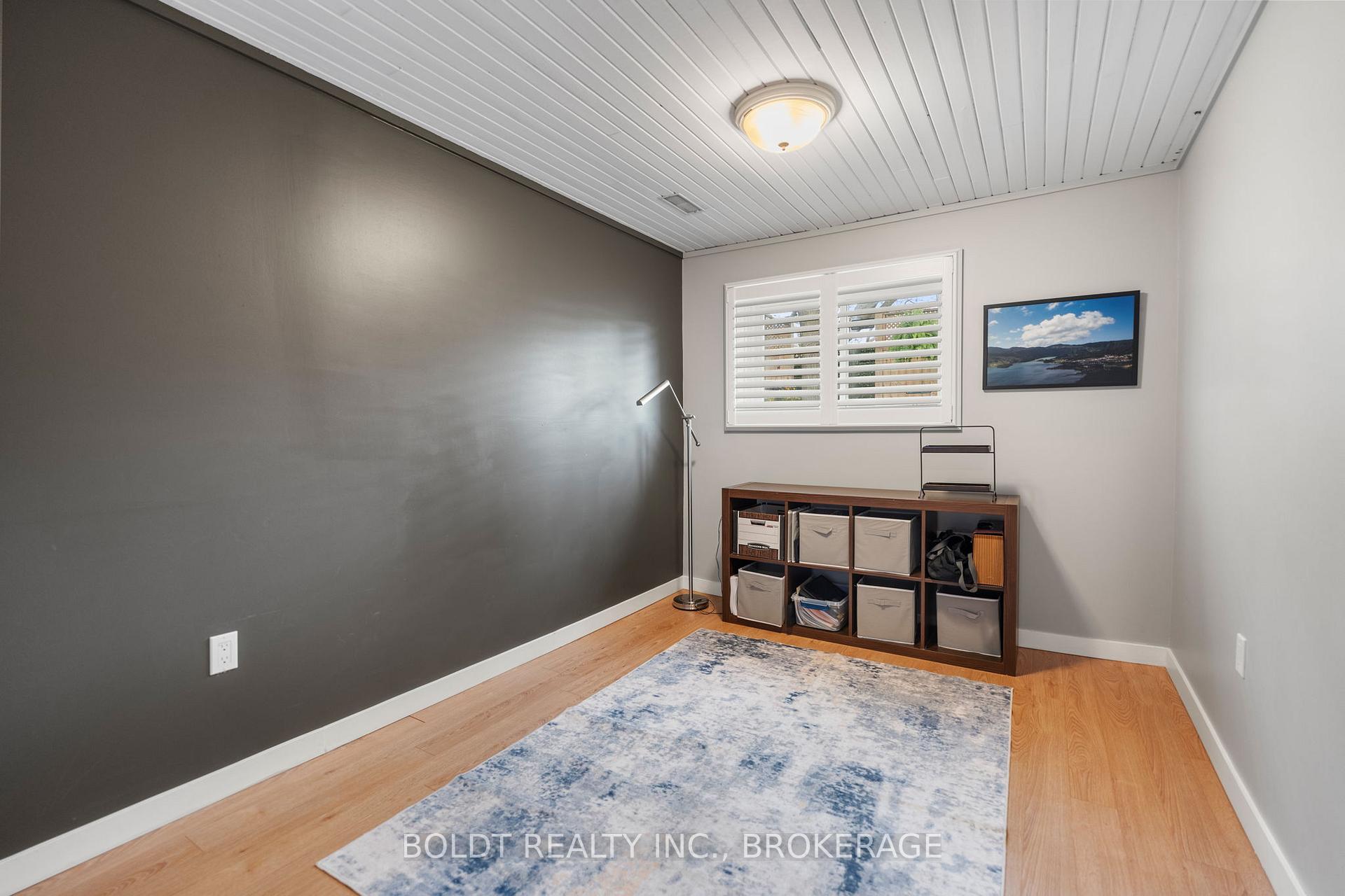 Photo 21 of 53 Regent Drive, St. Catharines, Vine/Linwell — HOMEH