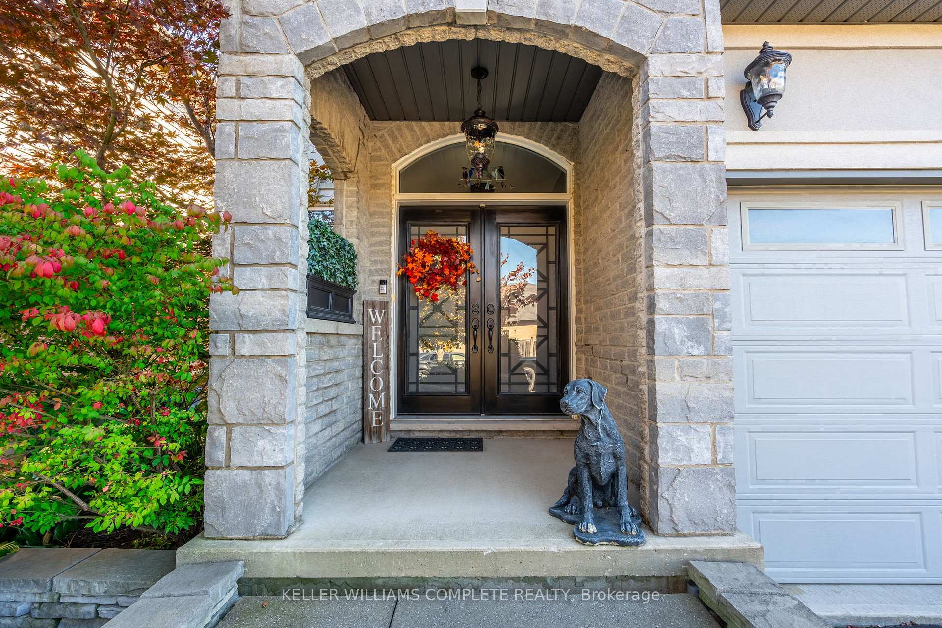 Photo 12 of 77 Eagleglen Way, Hamilton, Carpenter — HOMEH