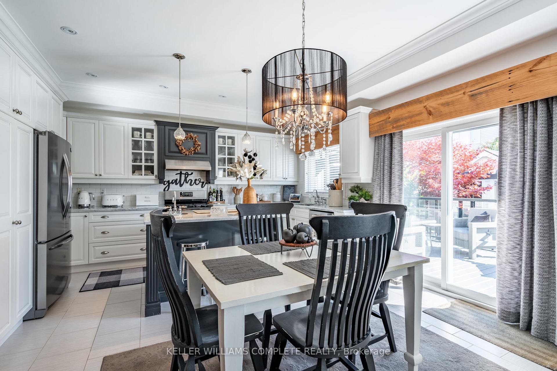 Photo 11 of 77 Eagleglen Way, Hamilton, Carpenter — HOMEH