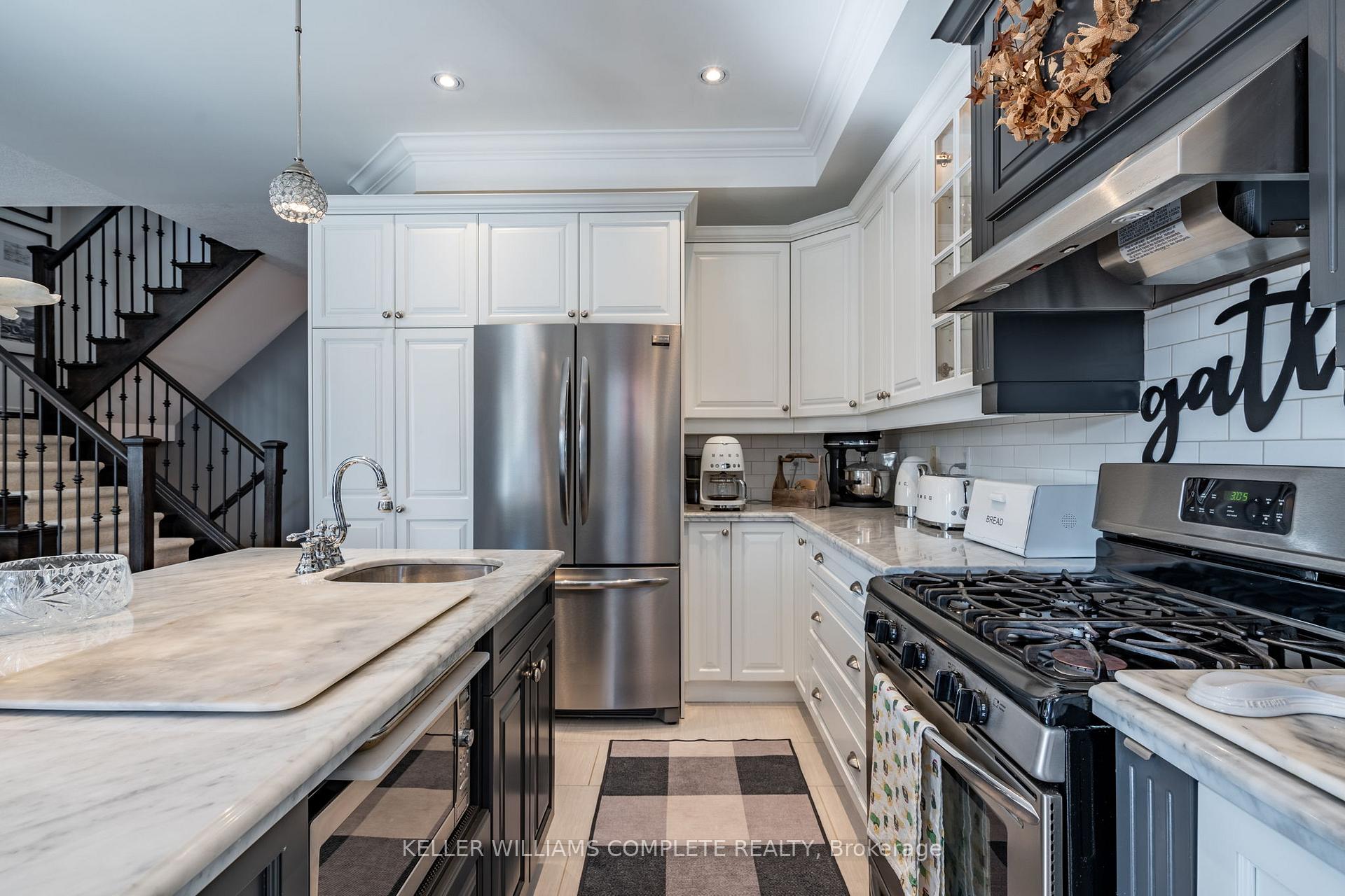 Photo 15 of 77 Eagleglen Way, Hamilton, Carpenter — HOMEH