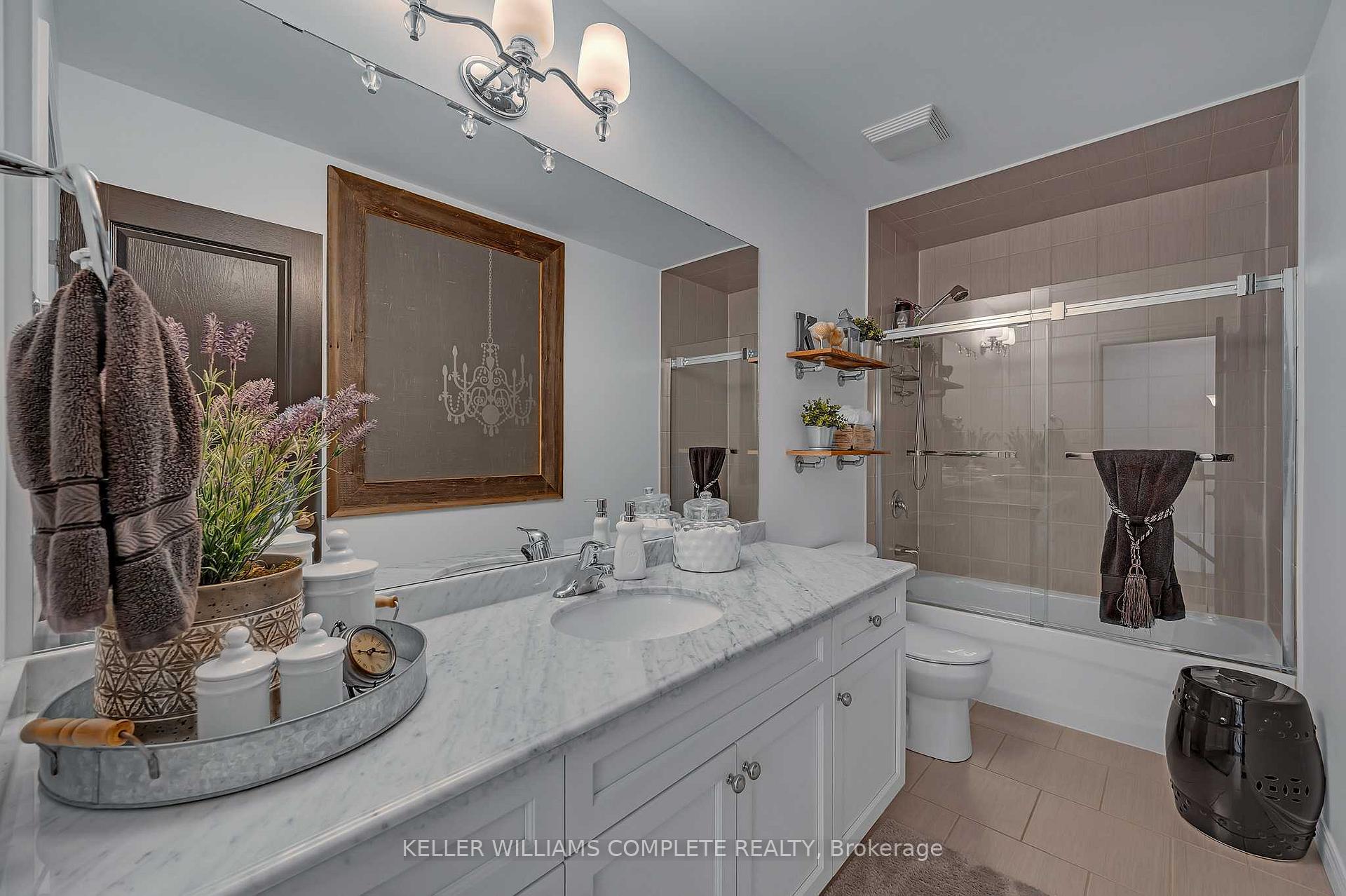 Photo 25 of 77 Eagleglen Way, Hamilton, Carpenter — HOMEH