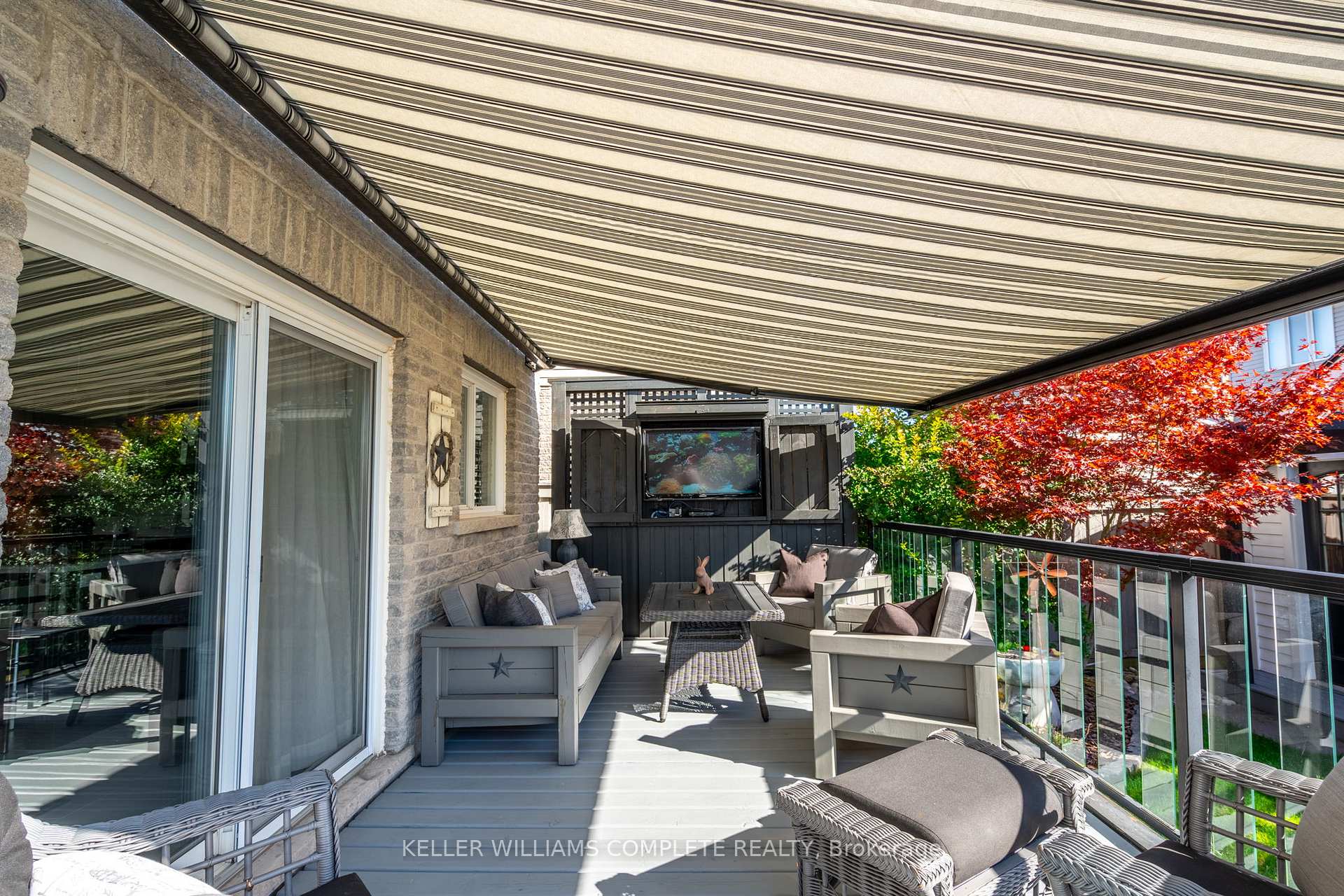 Photo 40 of 77 Eagleglen Way, Hamilton, Carpenter — HOMEH