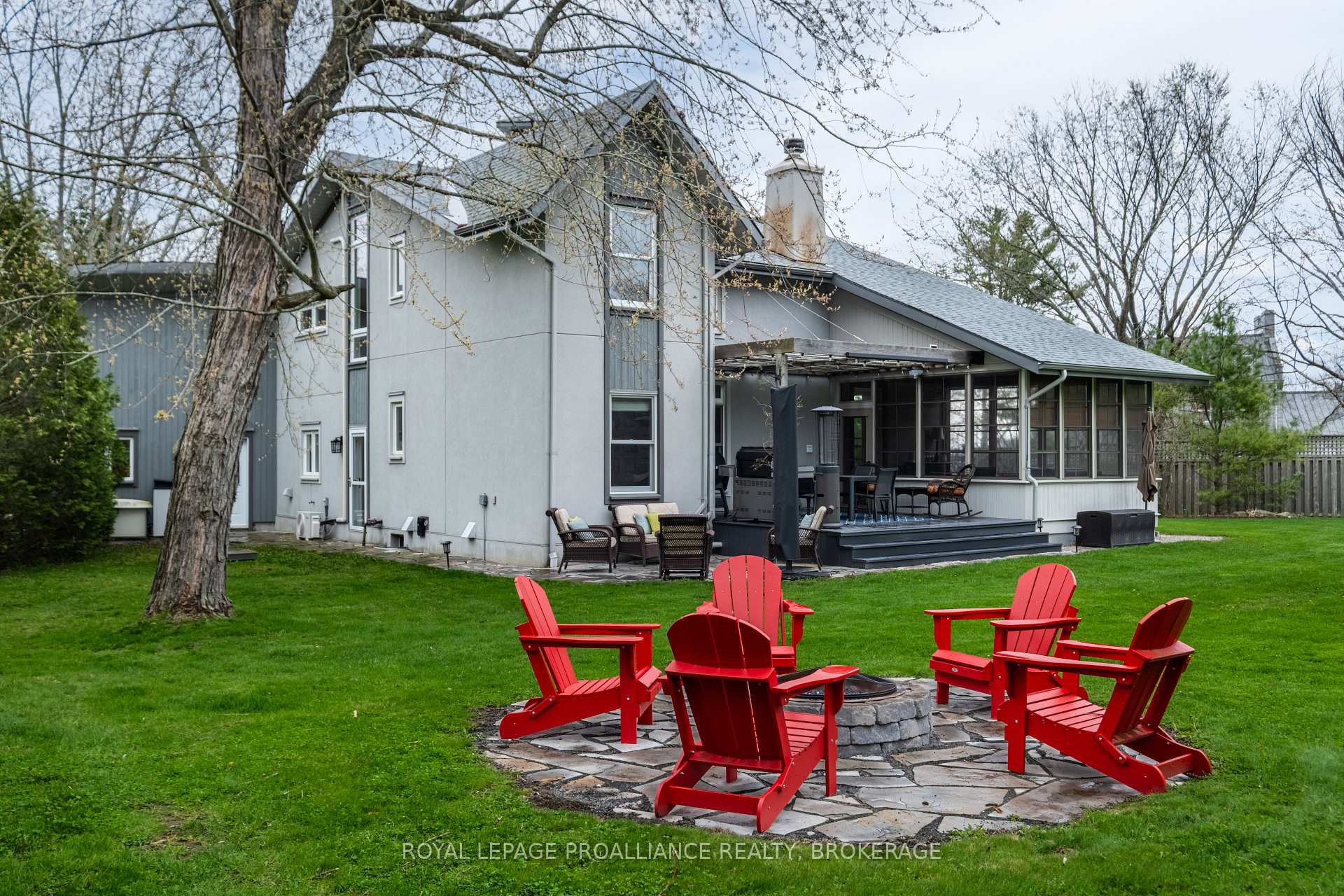 Photo 43 of 9 Starr Place, Kingston, Kingston East (incl CFB Kingston) — HOMEH