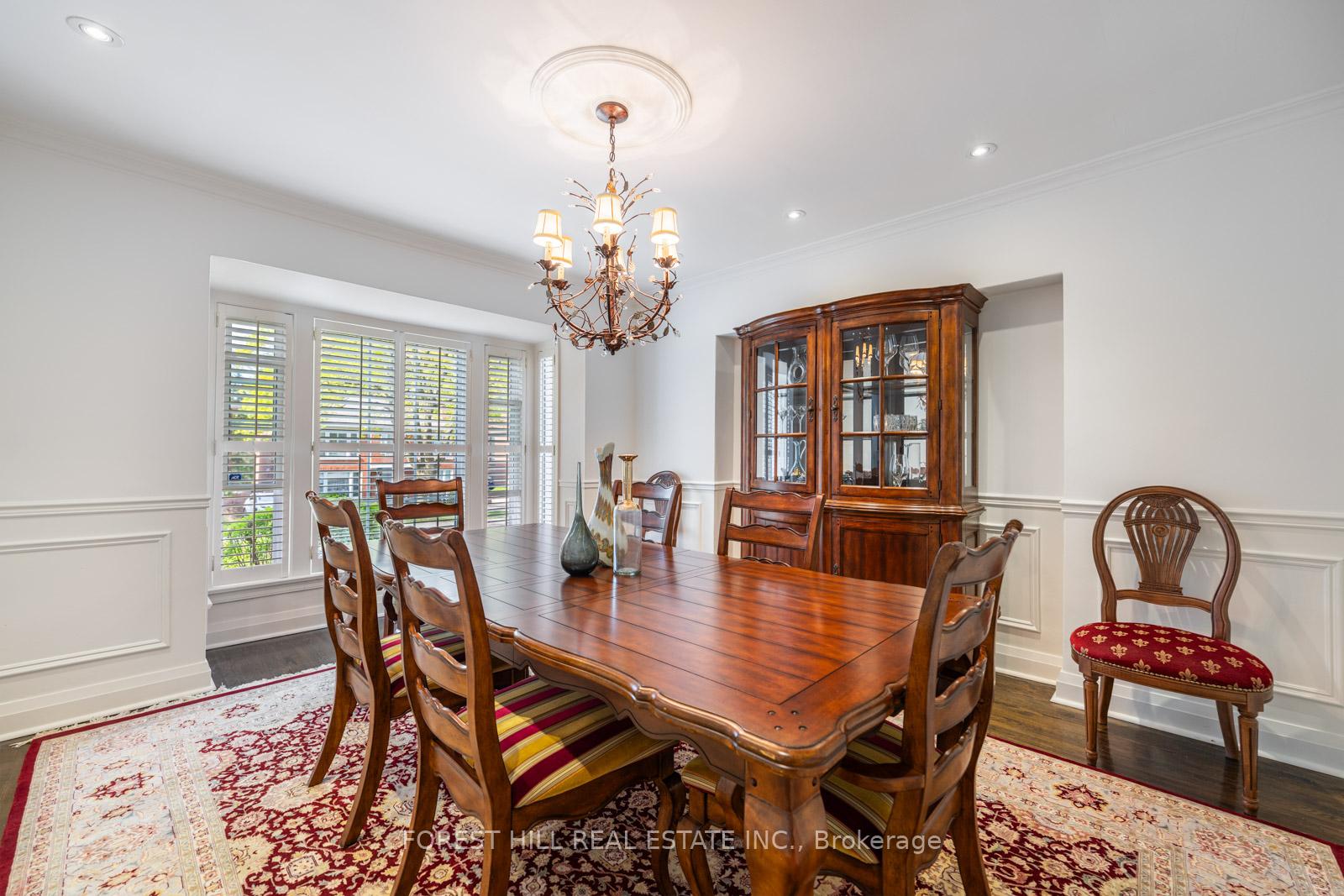 Photo 3 of 618 Vesta Drive, Toronto, Forest Hill North — HOMEH