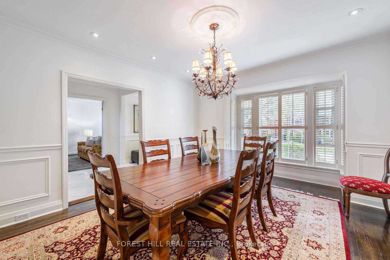 Photo 5 of 618 Vesta Drive, Toronto, Forest Hill North — HOMEH