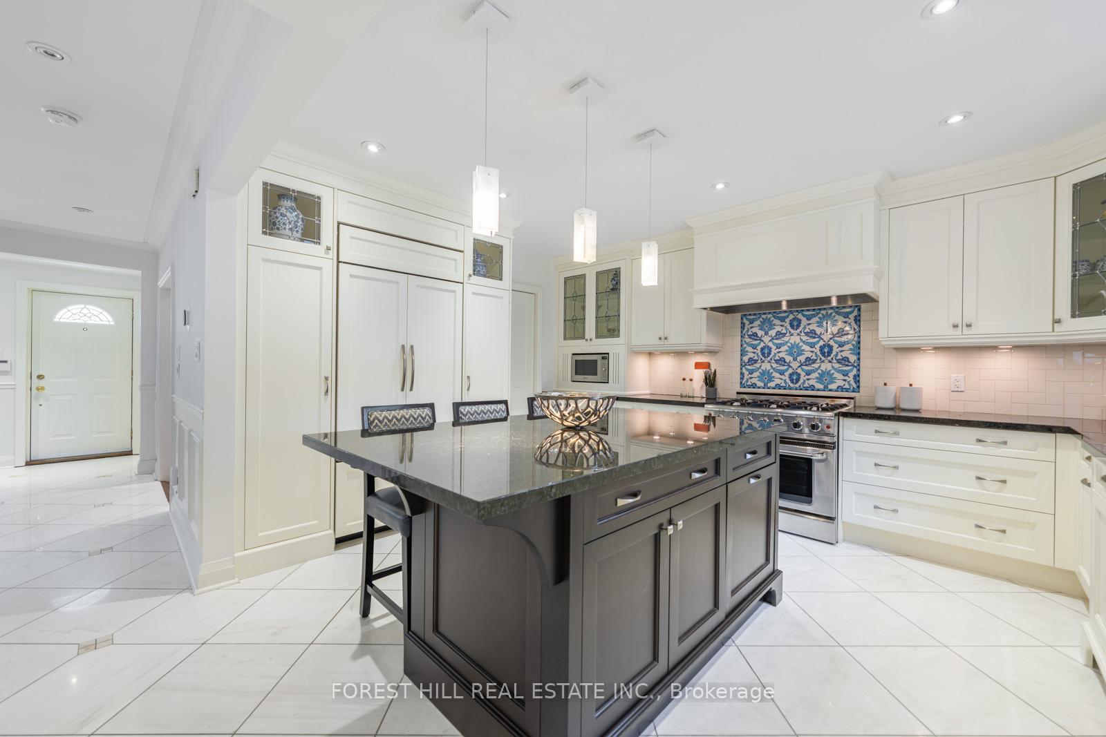 Photo 7 of 618 Vesta Drive, Toronto, Forest Hill North — HOMEH