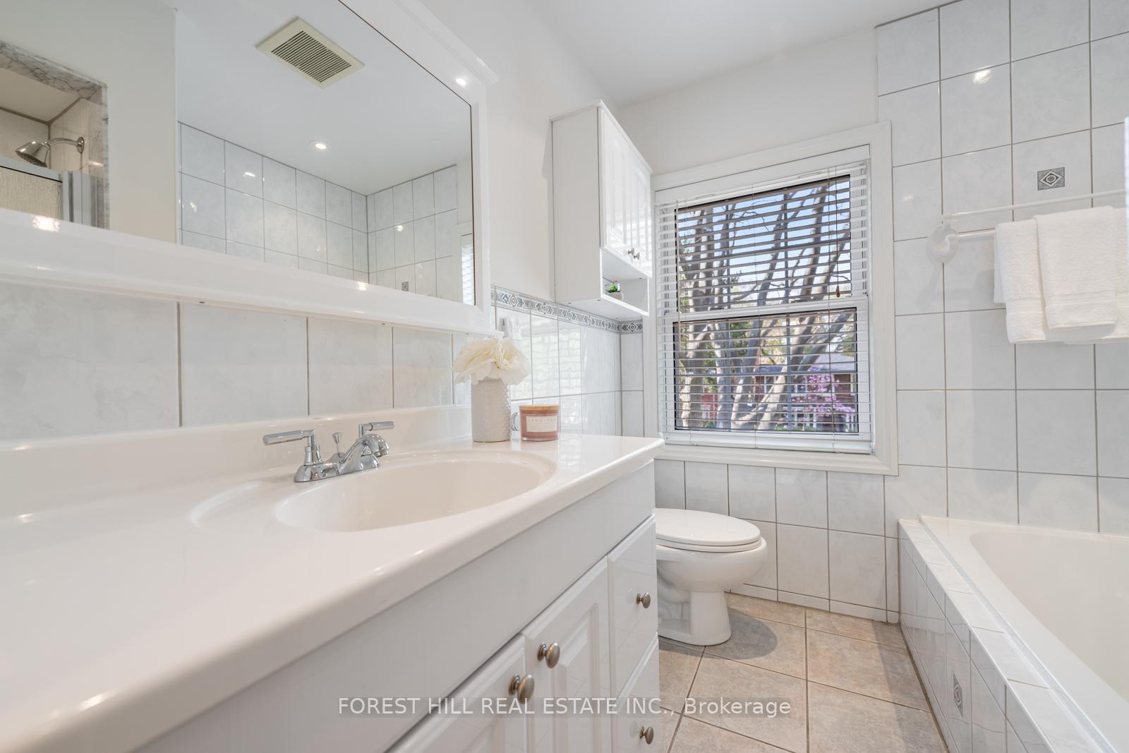 Photo 16 of 618 Vesta Drive, Toronto, Forest Hill North — HOMEH