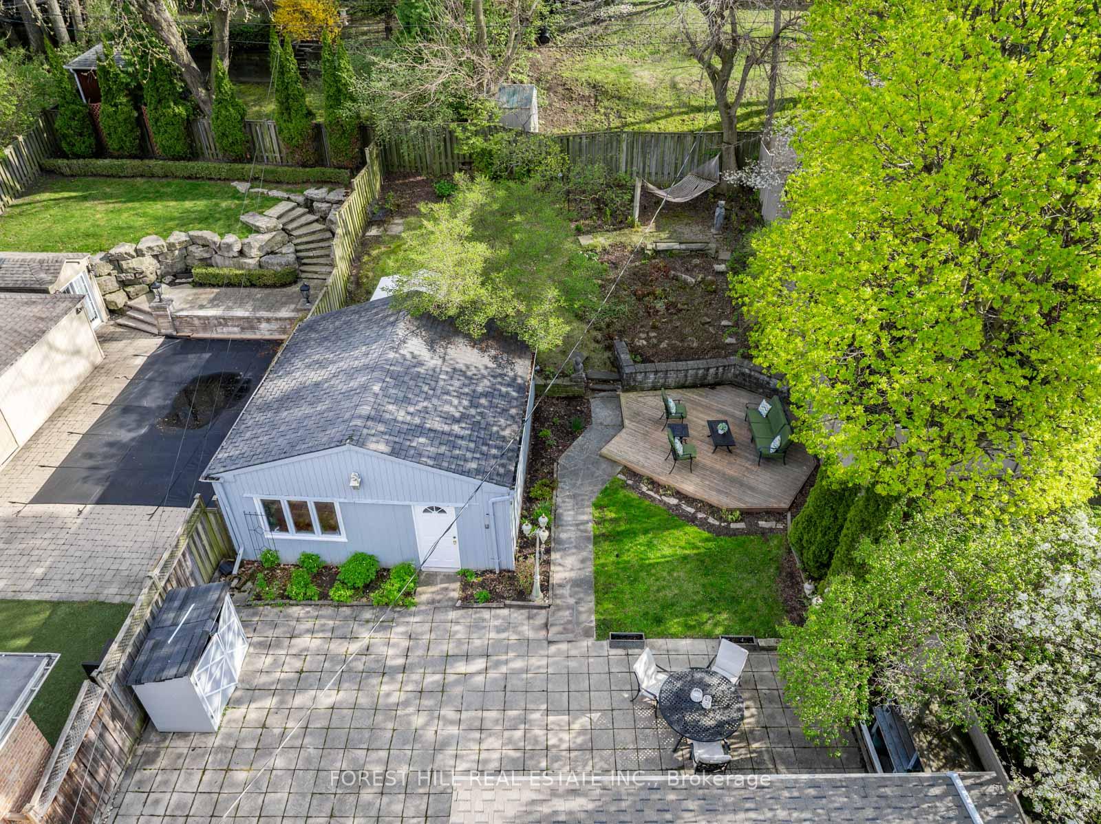 Photo 38 of 618 Vesta Drive, Toronto, Forest Hill North — HOMEH
