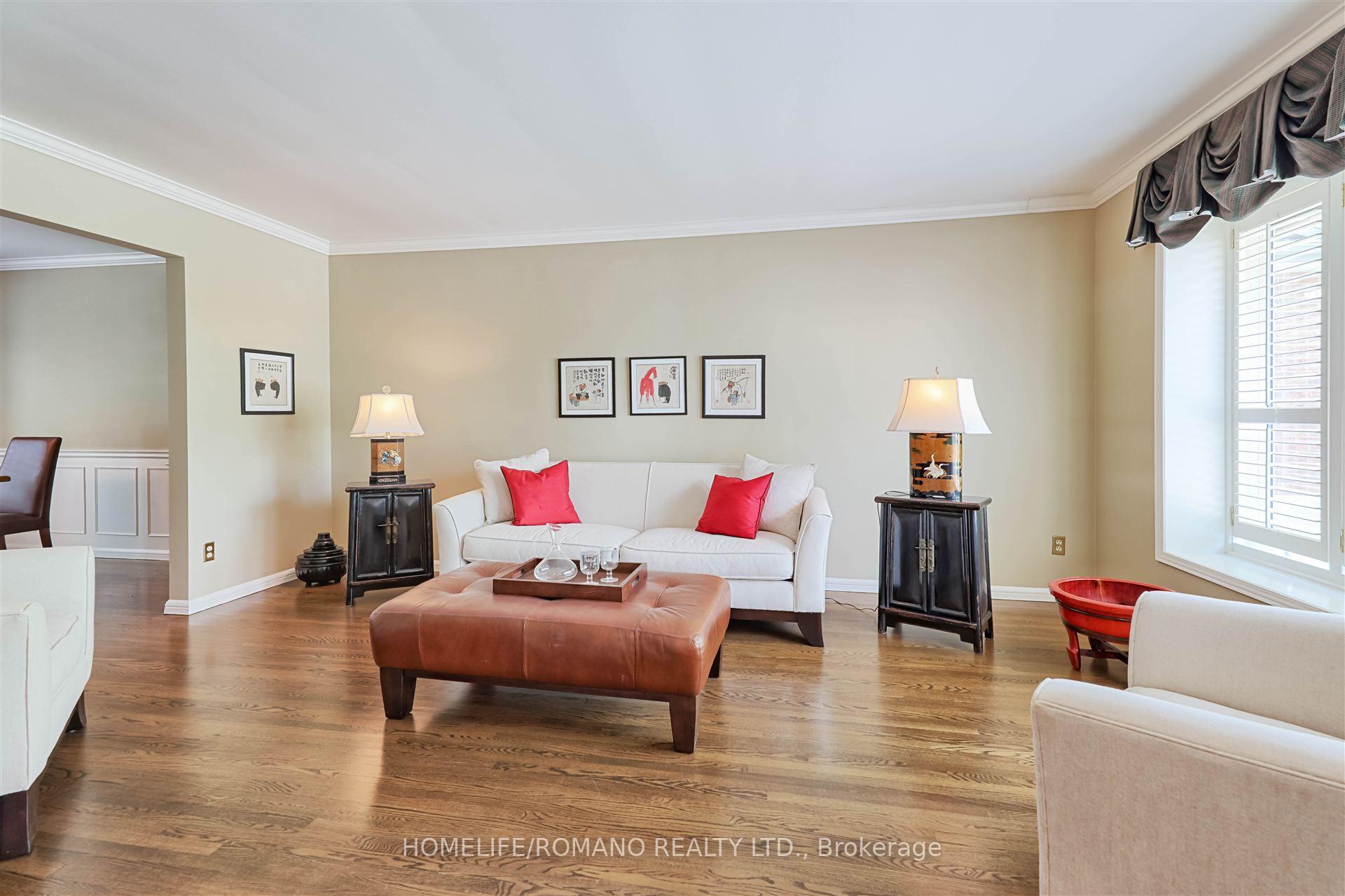 Photo 6 of 109 Sandy Ridge Place, Waterloo — HOMEH