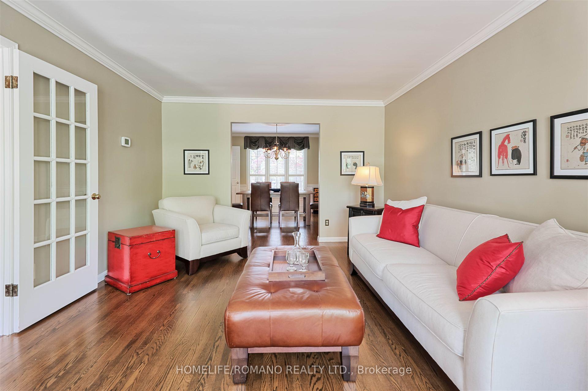 Photo 10 of 109 Sandy Ridge Place, Waterloo — HOMEH