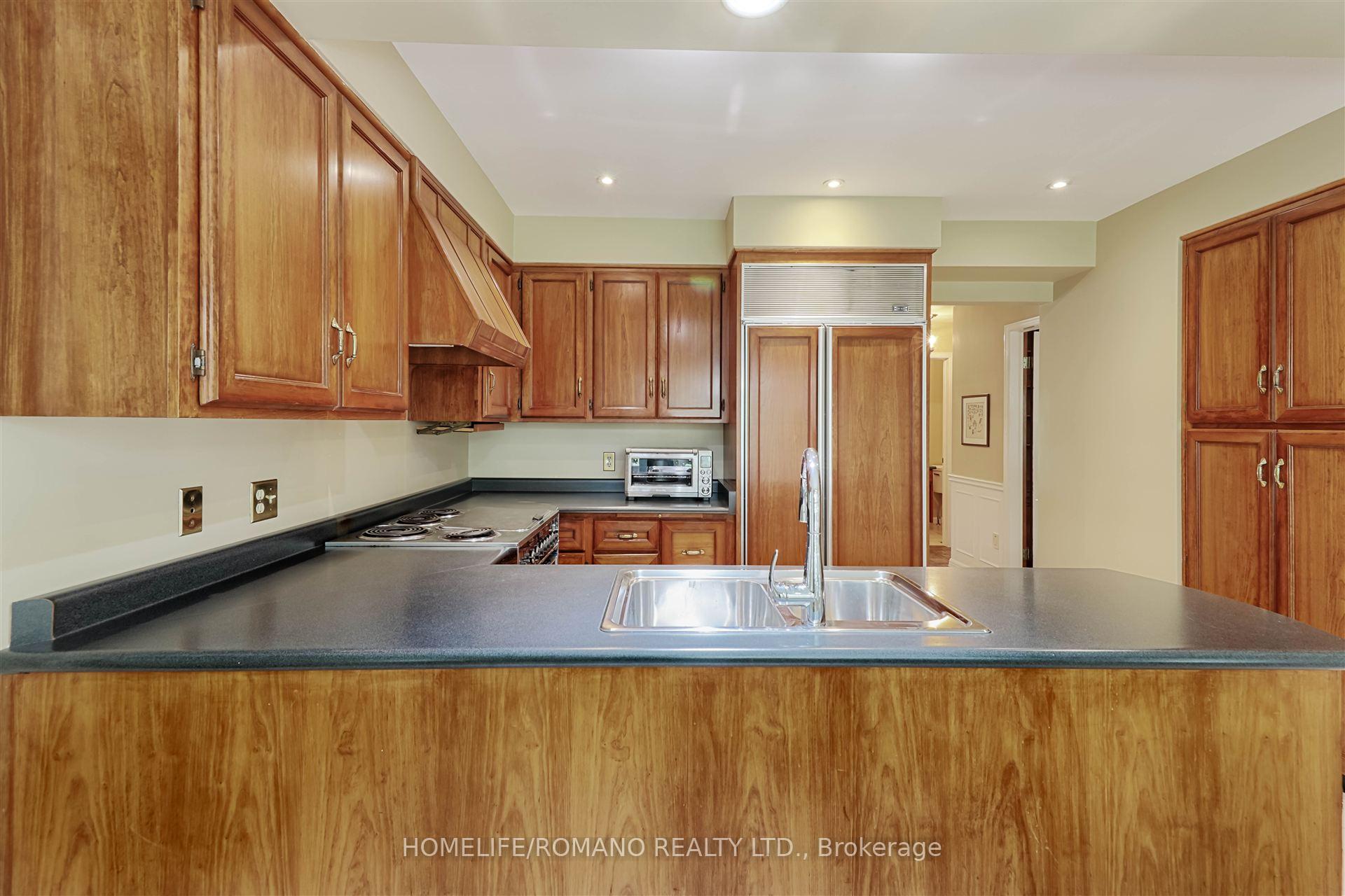 Photo 14 of 109 Sandy Ridge Place, Waterloo — HOMEH