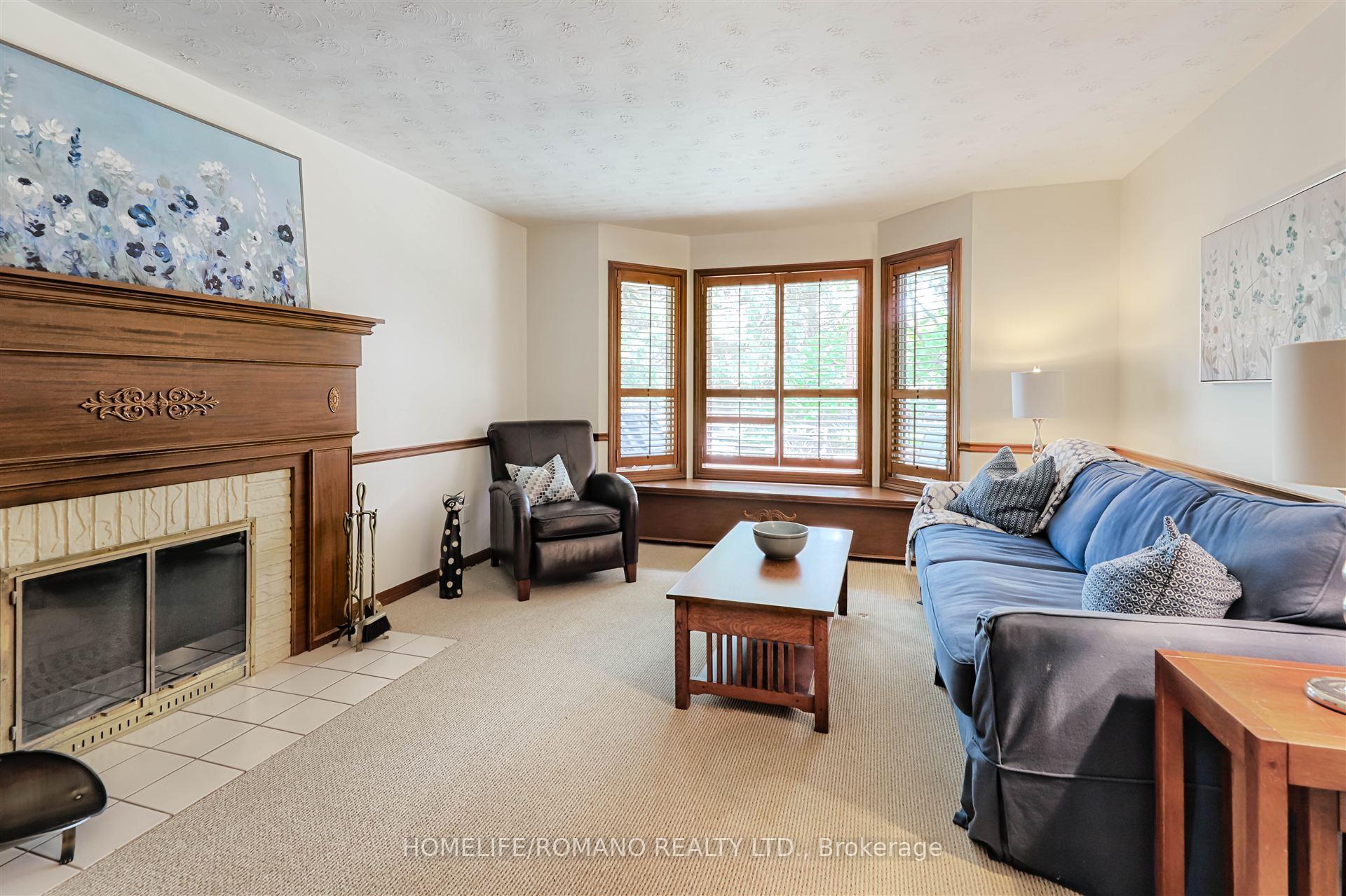 Photo 24 of 109 Sandy Ridge Place, Waterloo — HOMEH